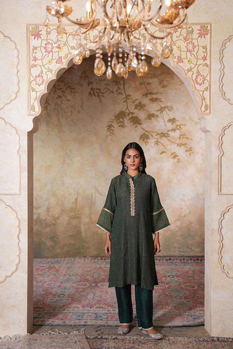 Bagh Tissue Silk Set (Gulabi Savera by Unnati Garg)
