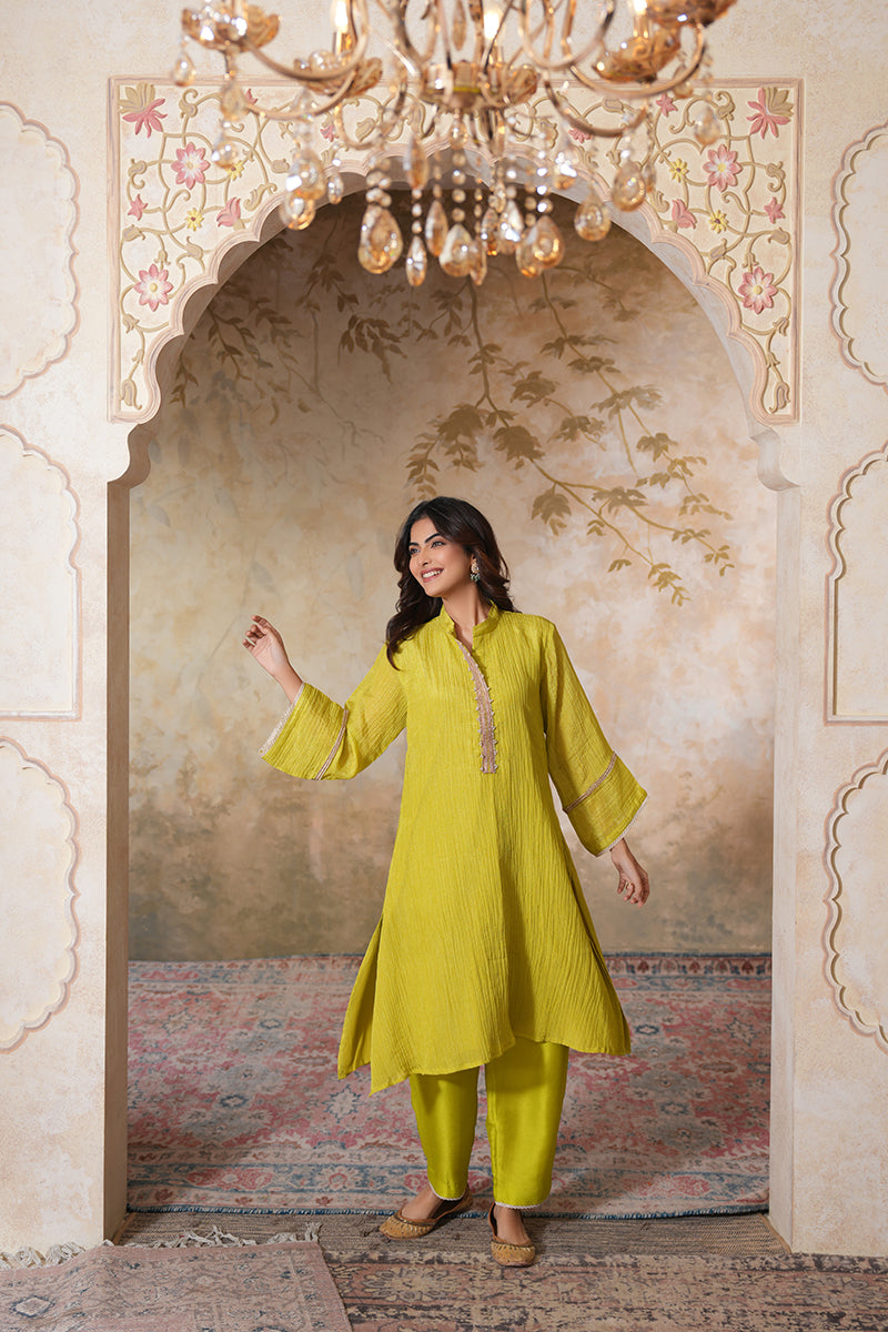 Angoori Tissue Silk Set (Gulabi Savera by Unnati Garg)