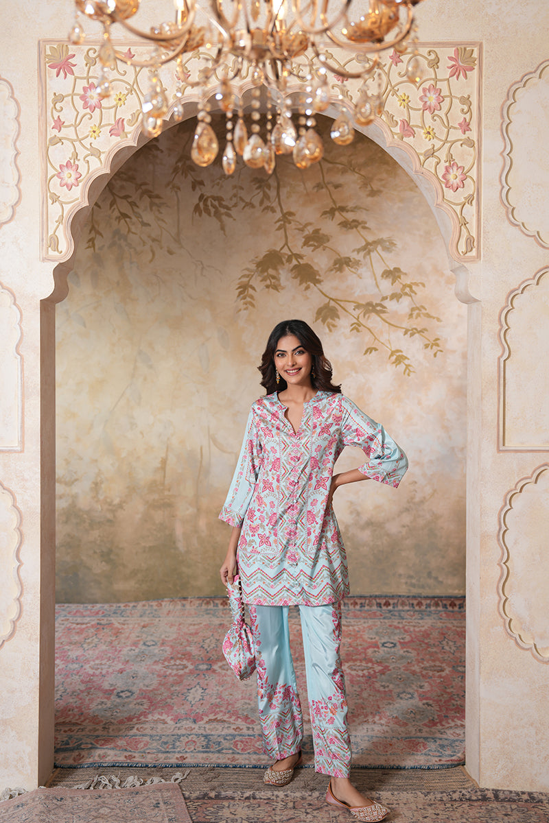 Falak Jaal Coord Set (Gulabi Savera by Unnati Garg)