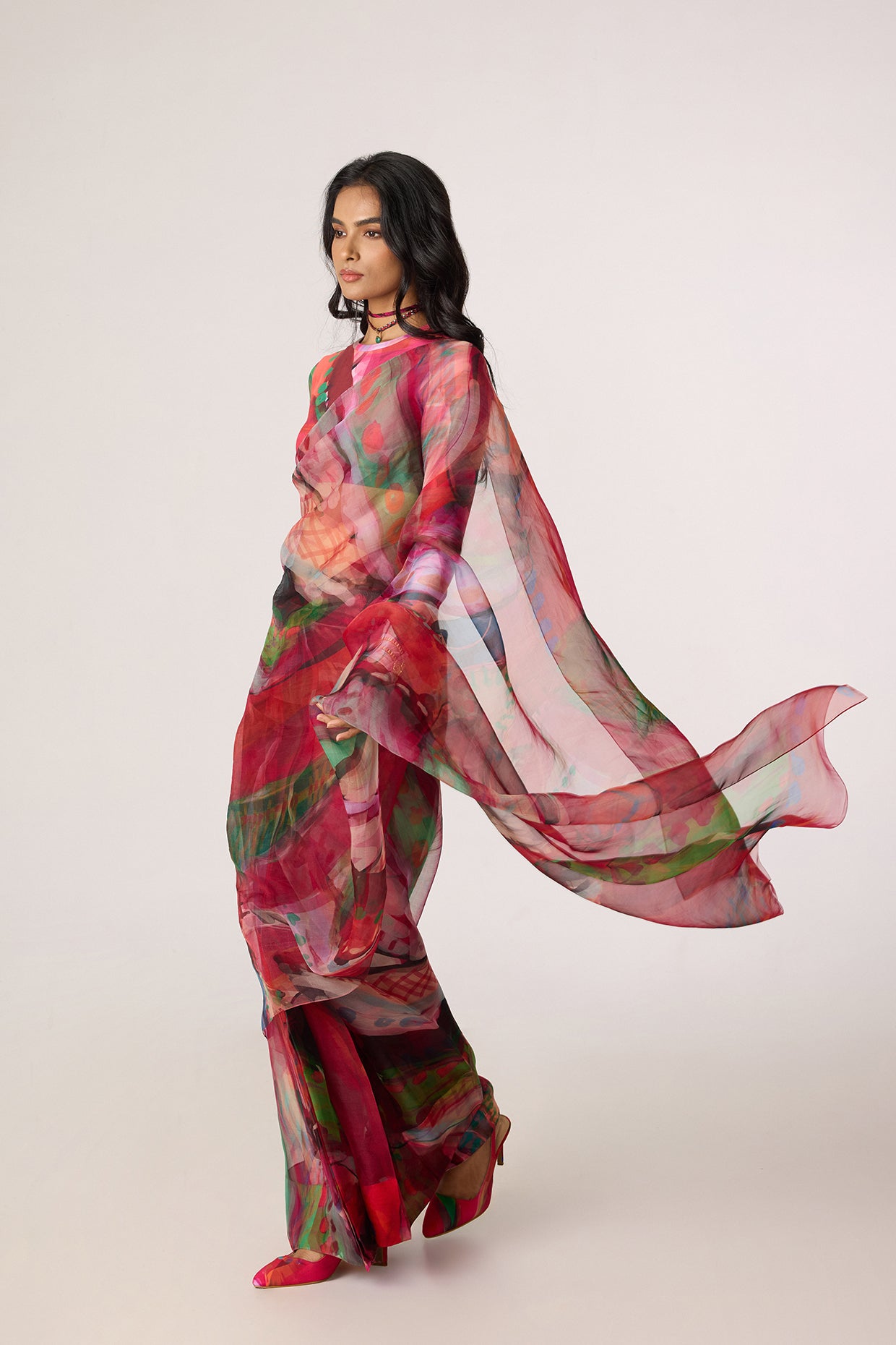 Agatha Pre-Draped Sari & Zavi Blouse (Tropica Floral Set-saaksha kinni