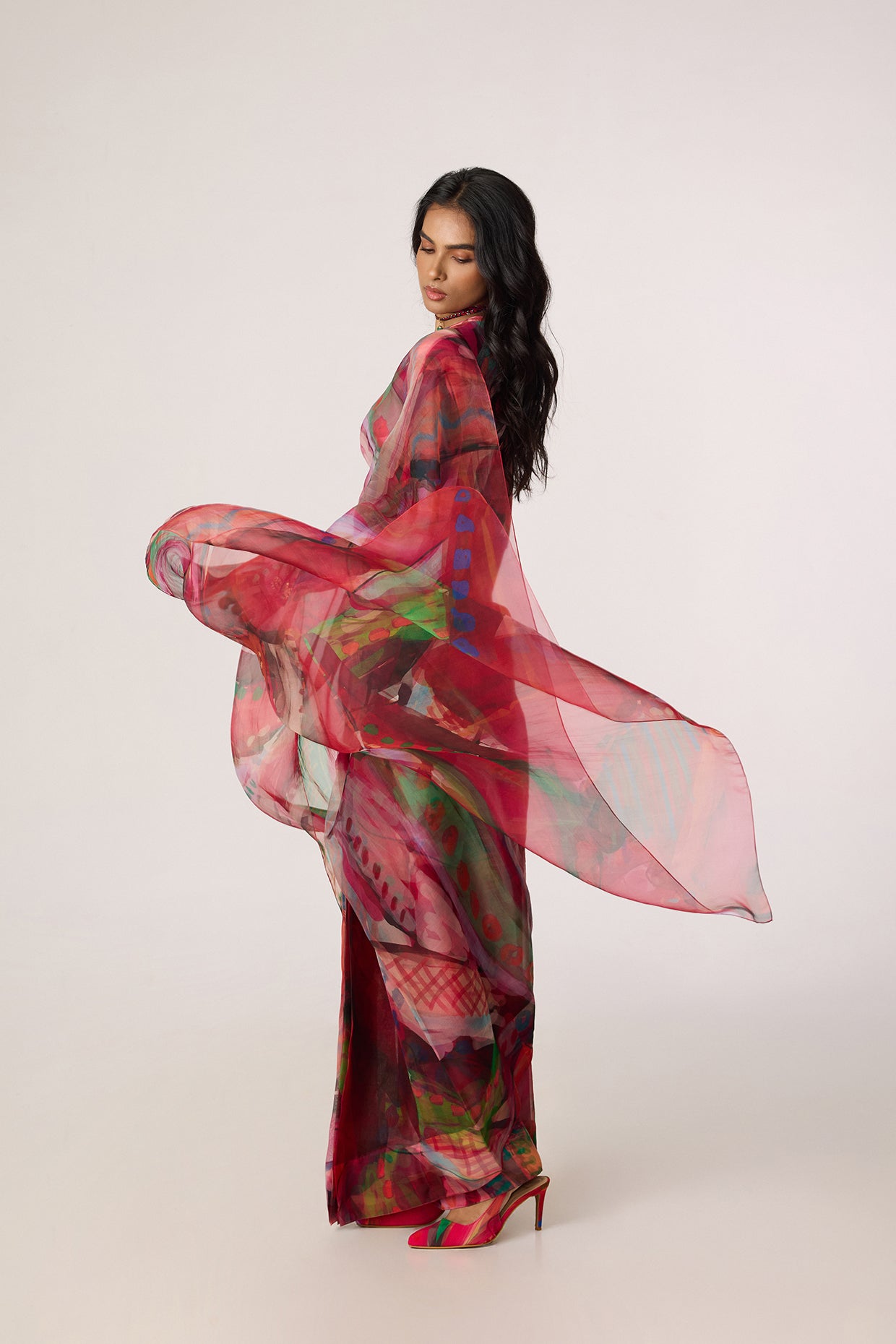 Agatha Pre-Draped Sari & Zavi Blouse (Tropica Floral Set-saaksha kinni