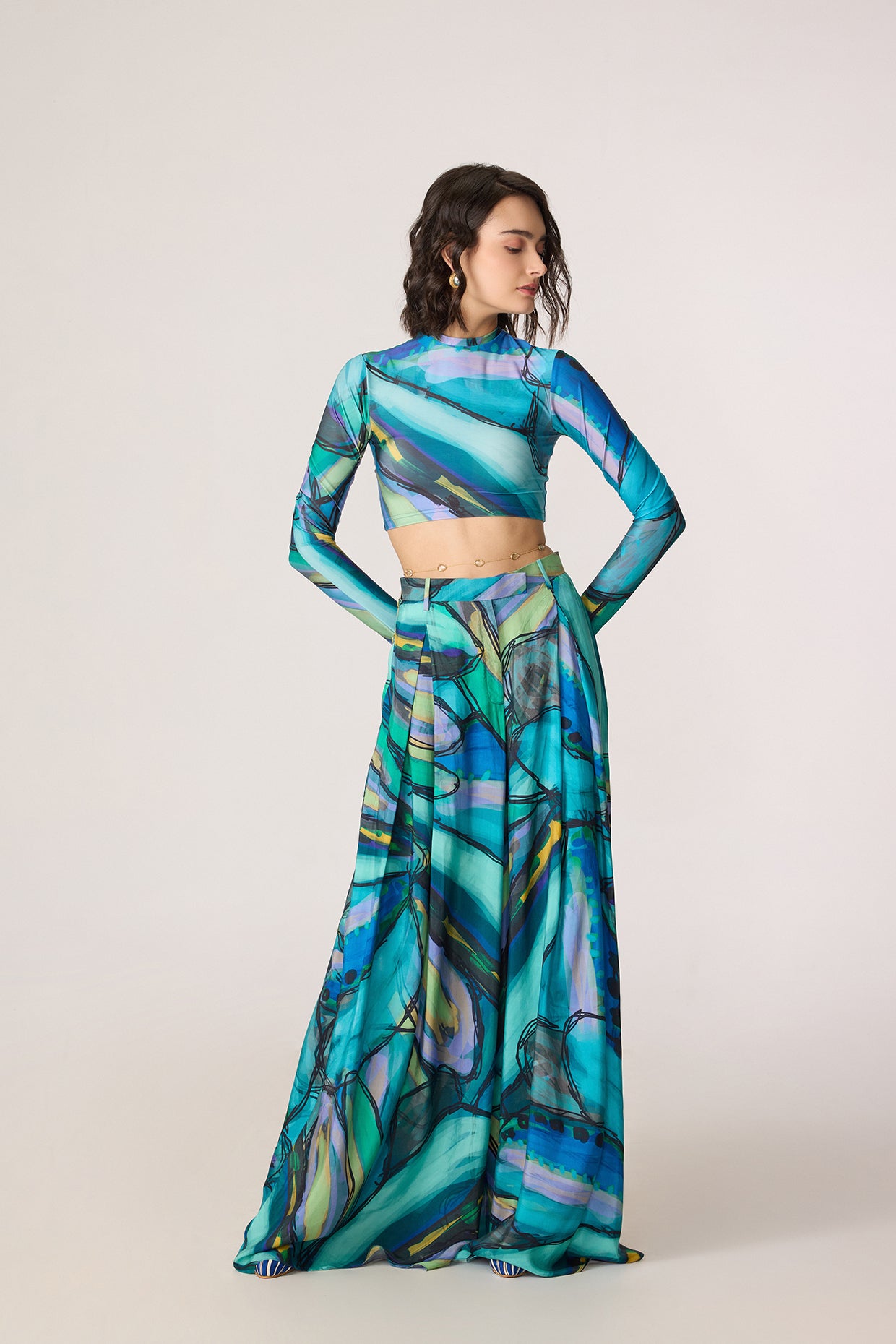 Gigi Blouse & Vellora Palazzo (Tropica Print Set)- Saaksha kinni