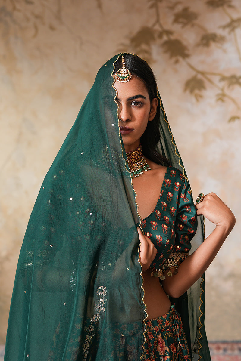 Mayuri Heer Lehenga Set (Gulabi Savera by Unnati Garg)