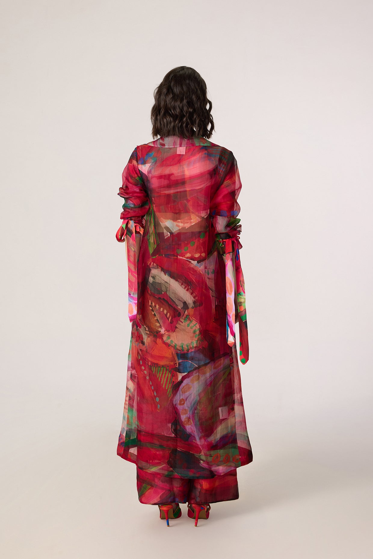 Belen Trench, Zavi Blouse & Vellora Trousers (Tropica Organza Set)- saaksha kinni