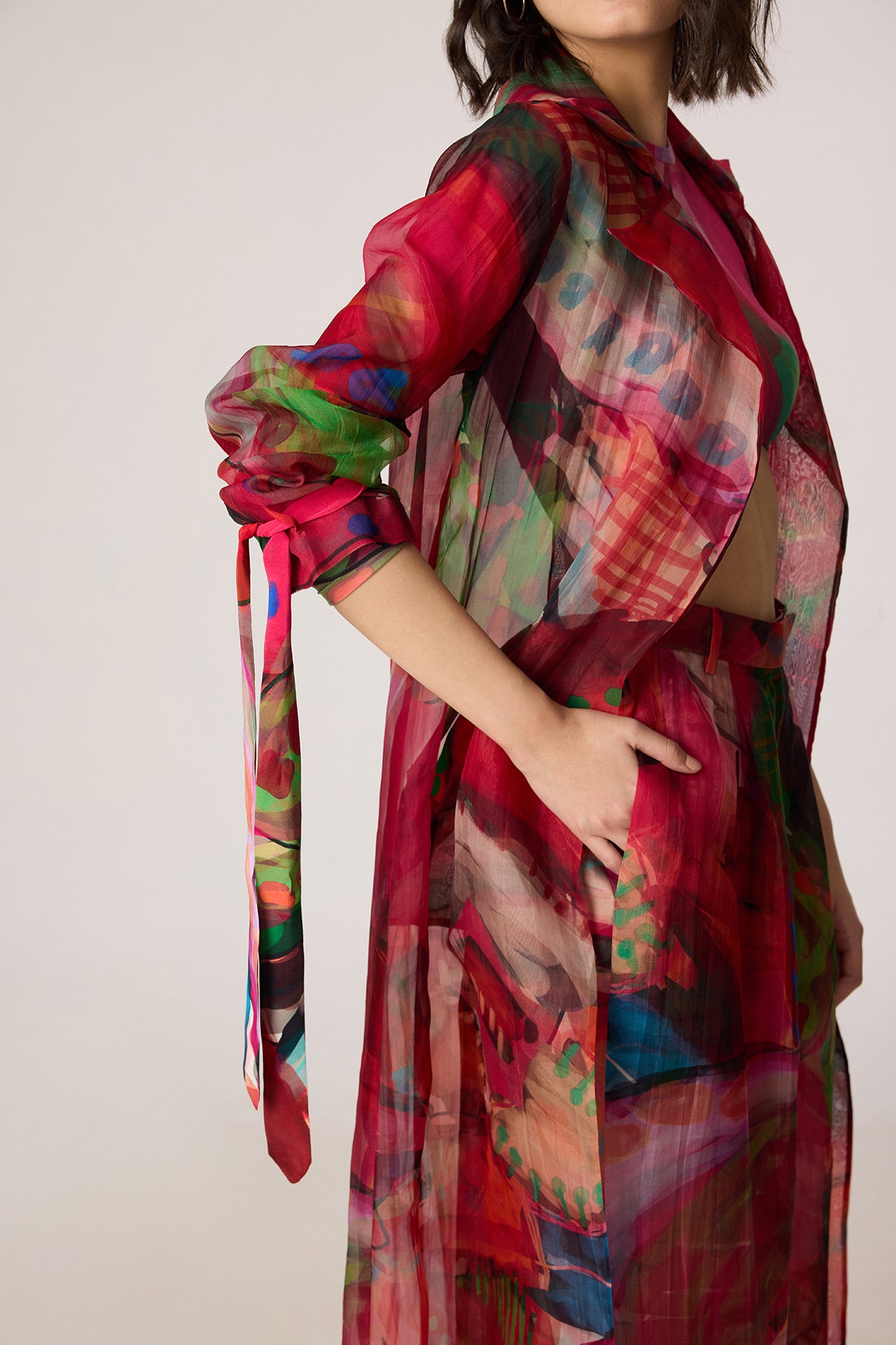 Belen Trench, Zavi Blouse & Vellora Trousers (Tropica Organza Set)- saaksha kinni