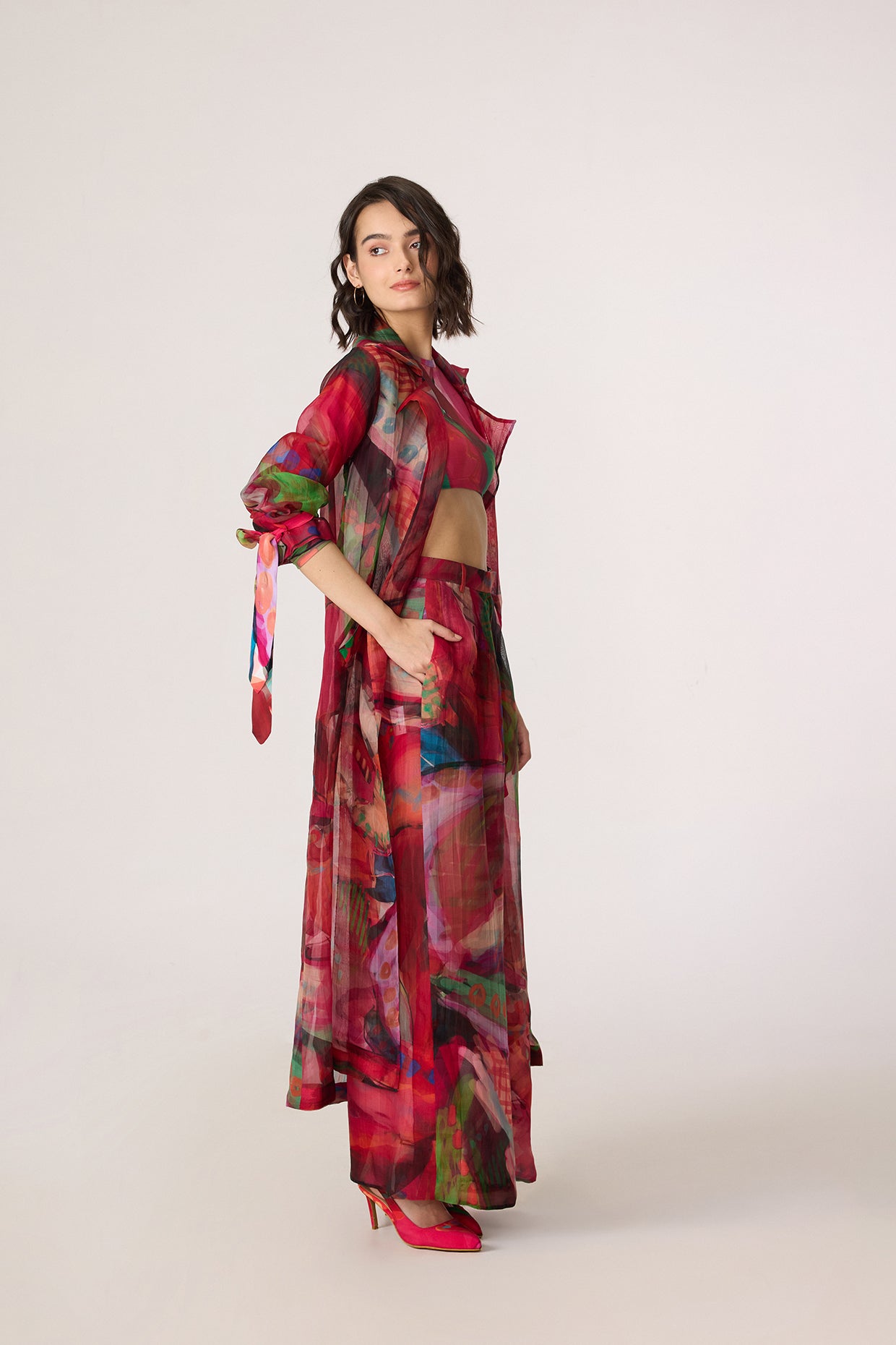 Belen Trench, Zavi Blouse & Vellora Trousers (Tropica Organza Set)- saaksha kinni