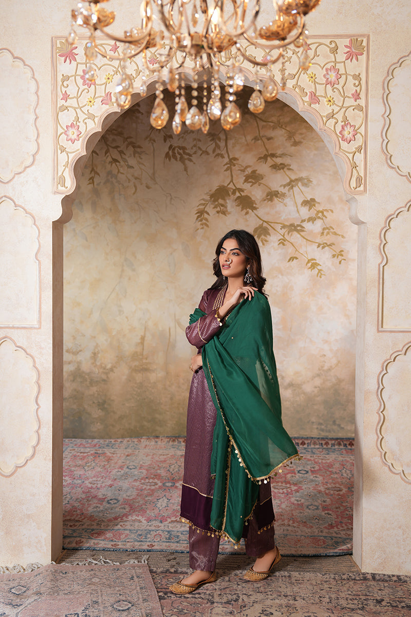 Gauhar Gota Kurta Set (Gulabi Savera by Unnati Garg)