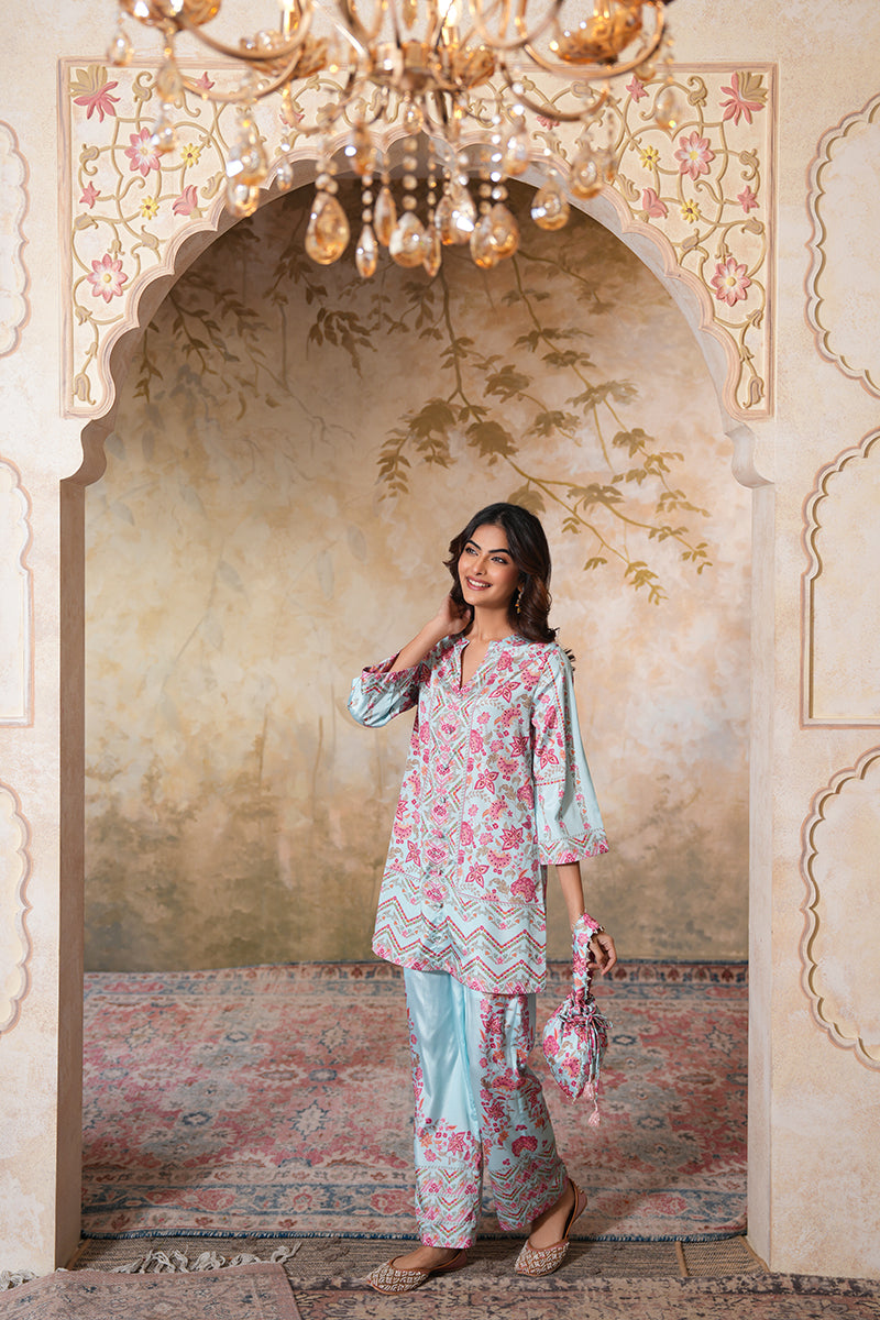 Falak Jaal Coord Set (Gulabi Savera by Unnati Garg)
