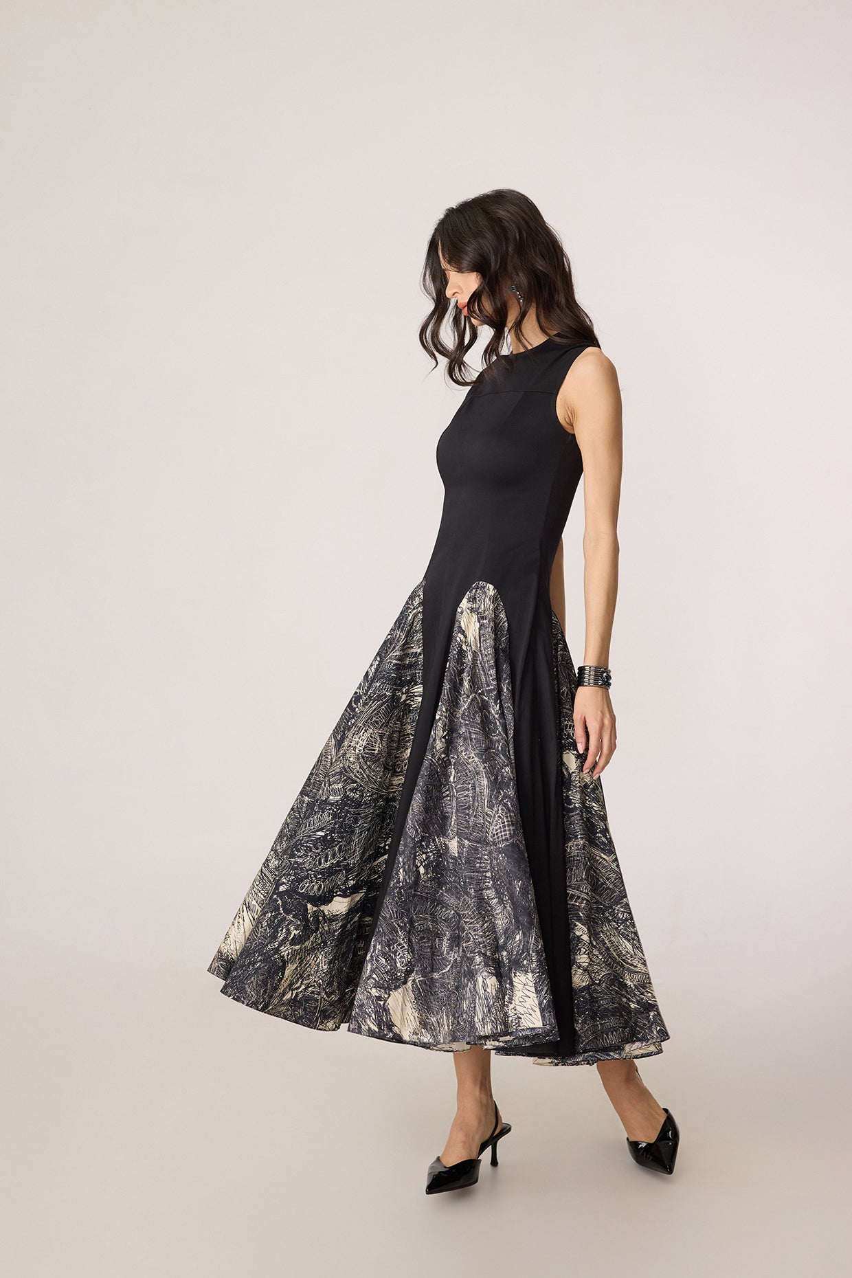 Seria Dress- saaksha kinni
