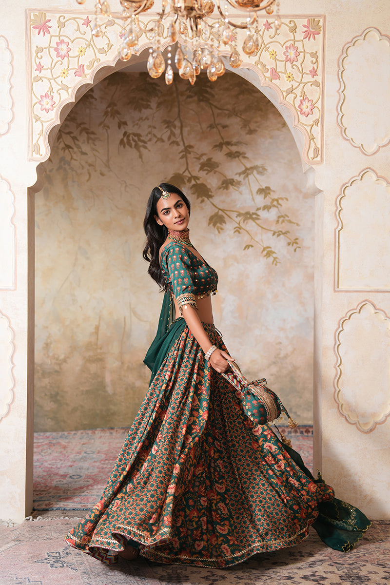 Mayuri Heer Lehenga Set (Gulabi Savera by Unnati Garg)