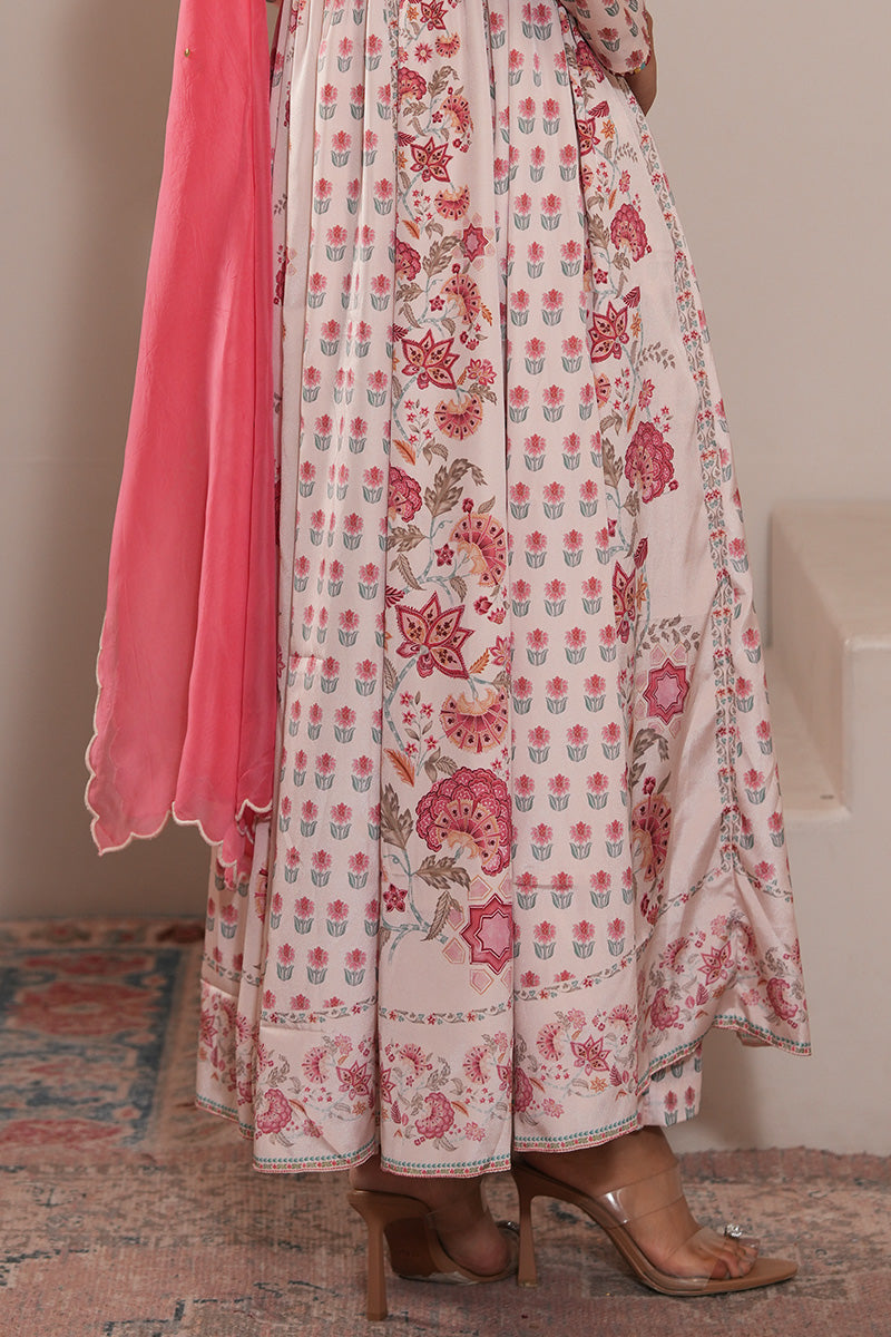 Aaliyah Mehrunissa Anarkali Set (Gulabi Savera by Unnati Gar