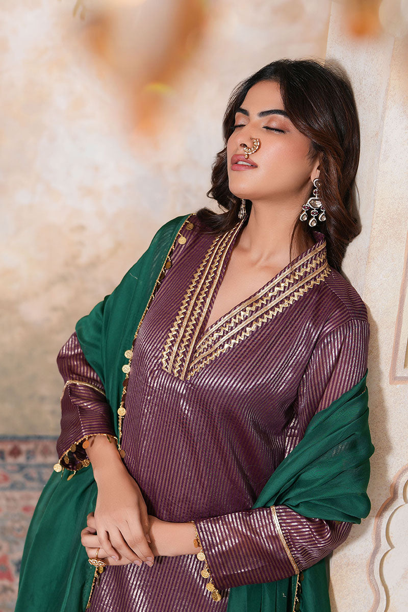 Gauhar Gota Kurta Set (Gulabi Savera by Unnati Garg)