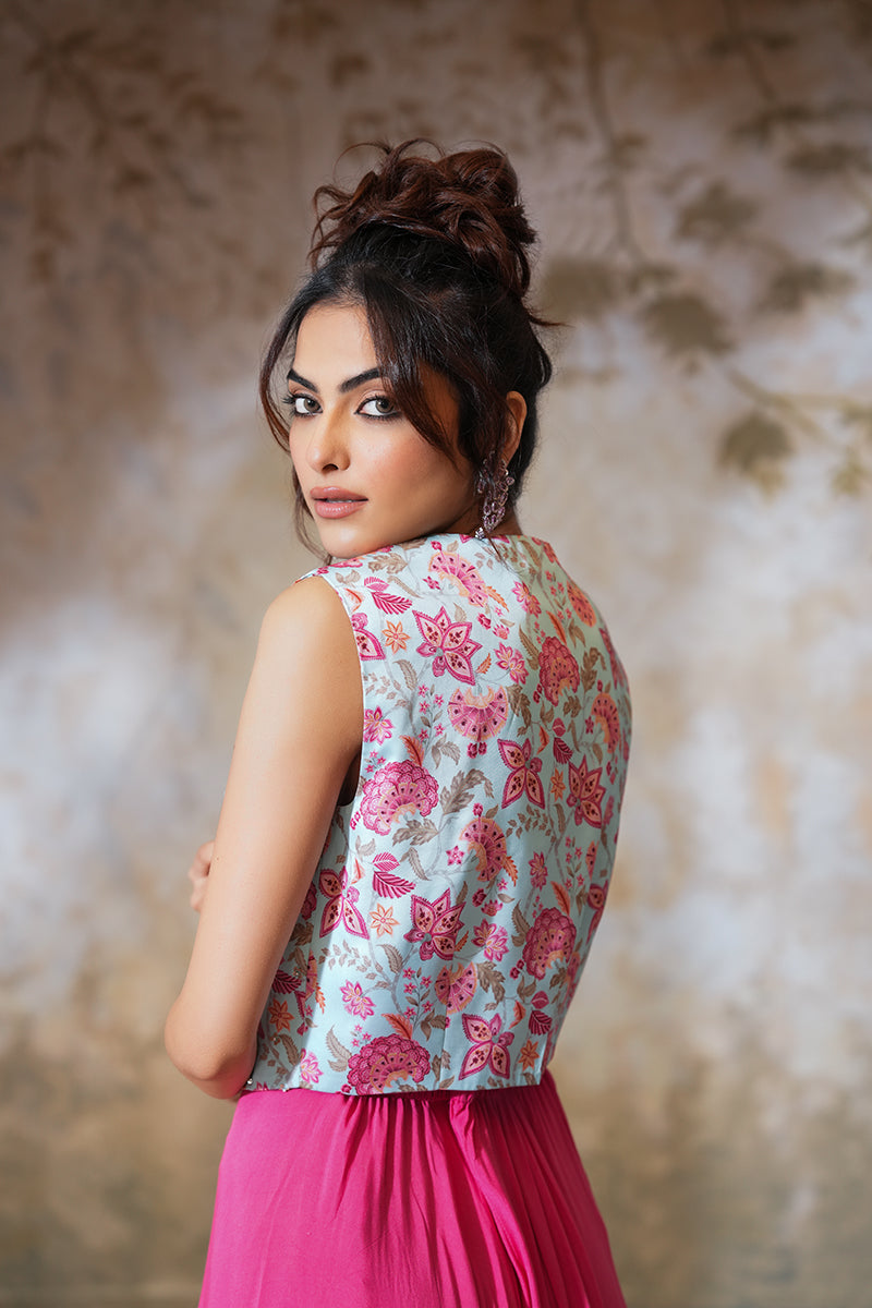 Gulabi Bageecha Sharara Set (Gulabi Savera by Unnati Garg)