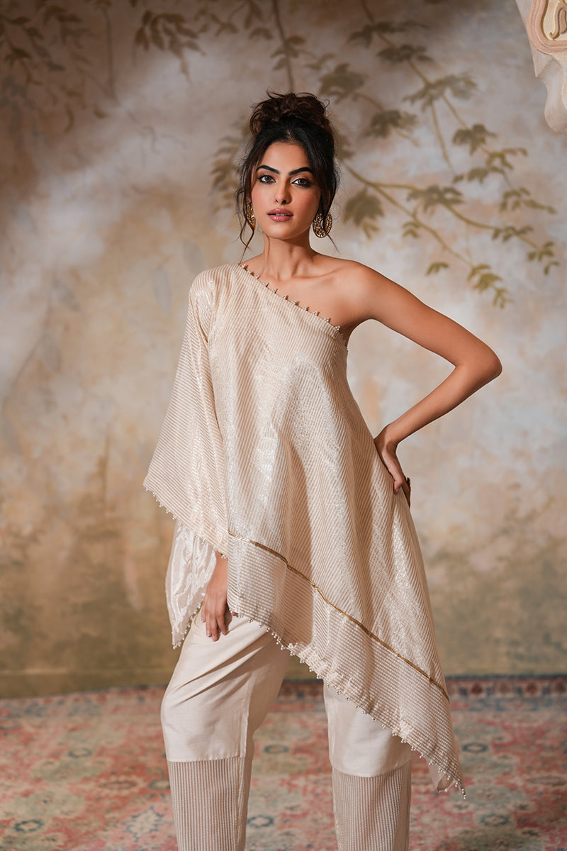 Kohra Tissue Silk Kaftan Set (Gulabi Savera by Unnati Garg)