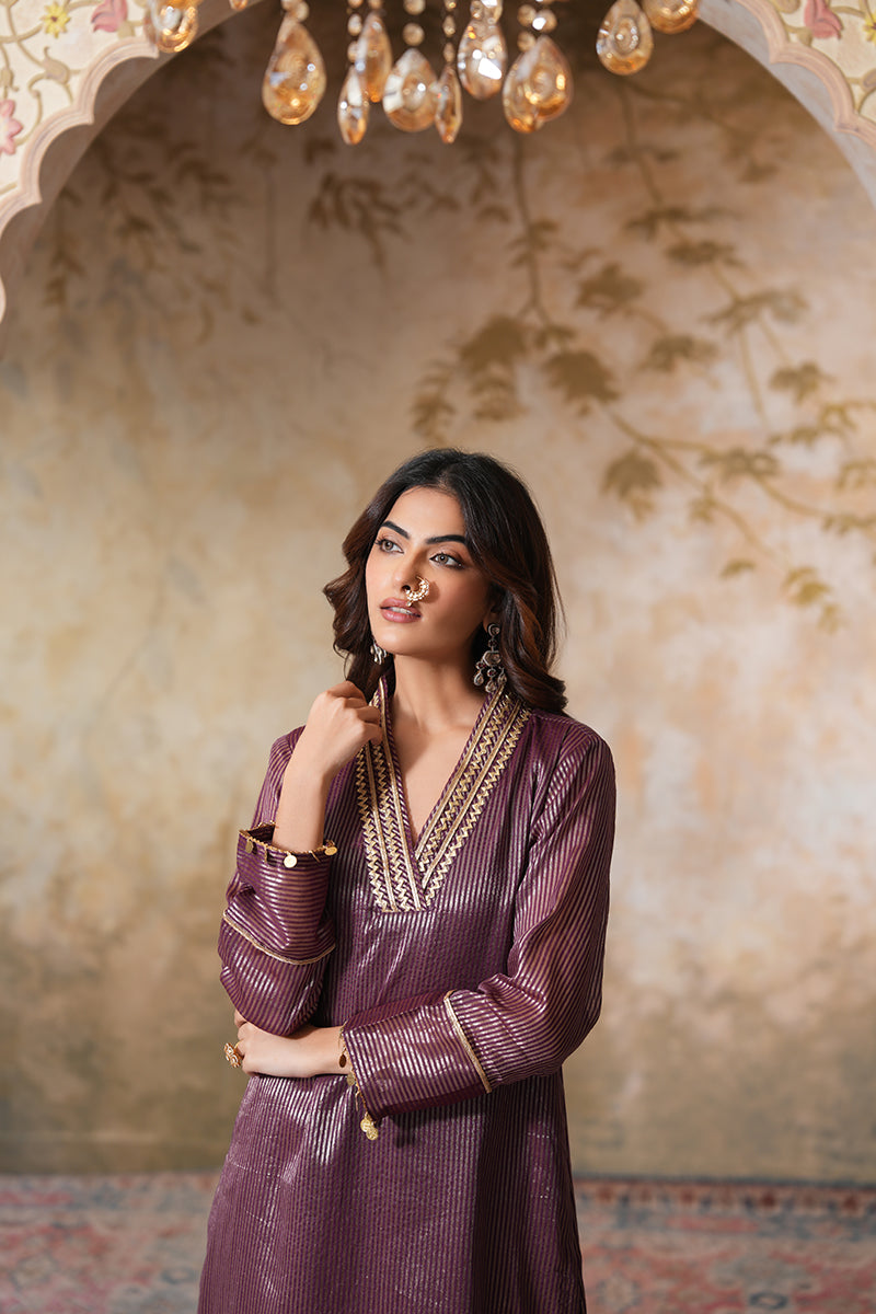 Gauhar Gota Kurta Set (Gulabi Savera by Unnati Garg)