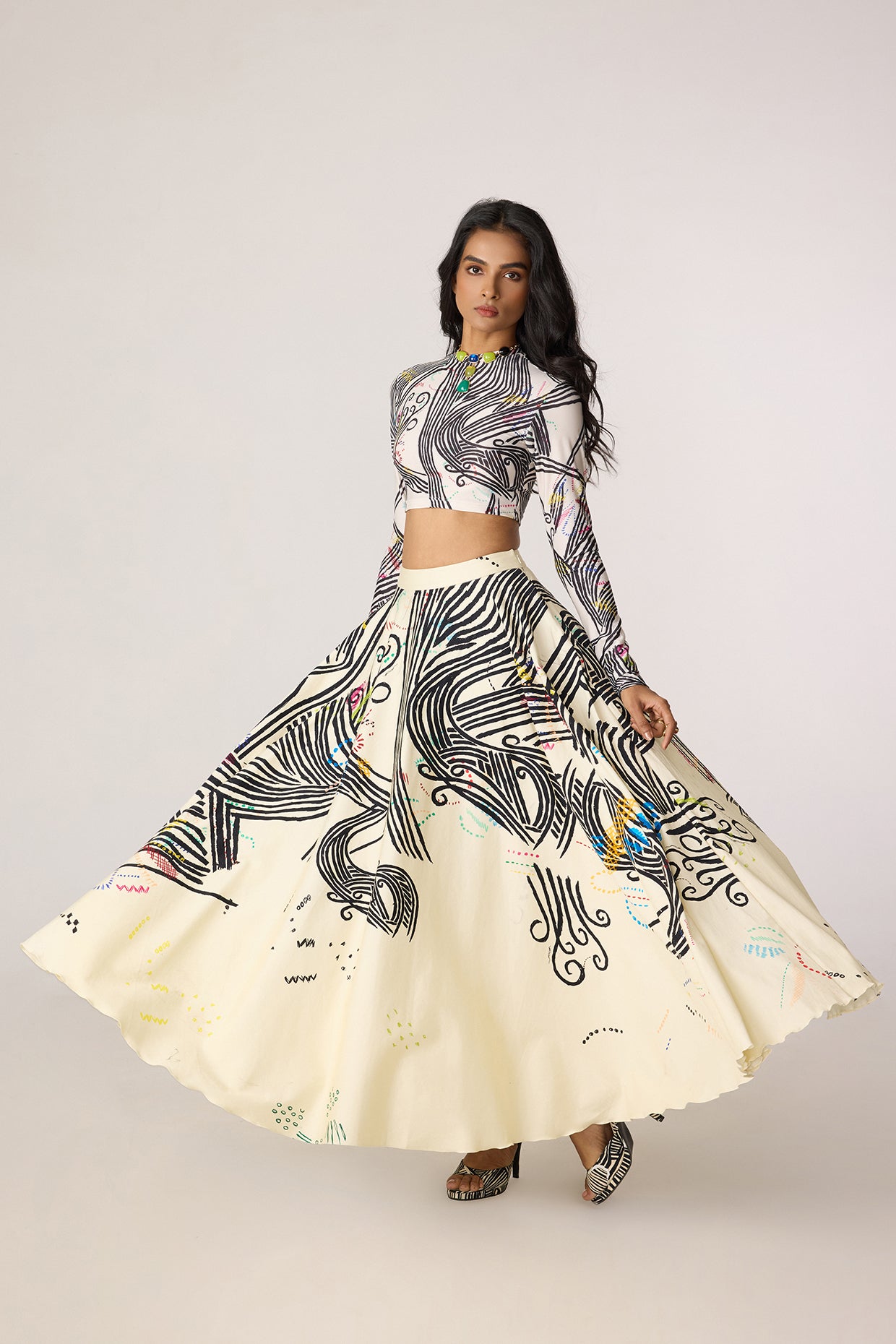 Gigi Blouse & Dracy Skirt (Swiggle Rhythm Set)- Saaksha Kinni