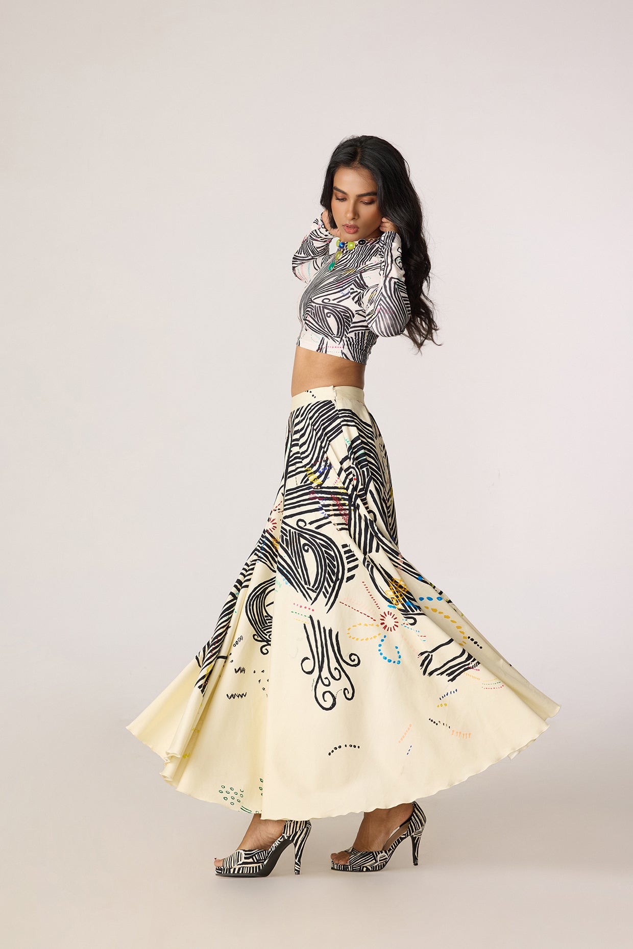 Gigi Blouse & Dracy Skirt (Swiggle Rhythm Set)- Saaksha Kinni