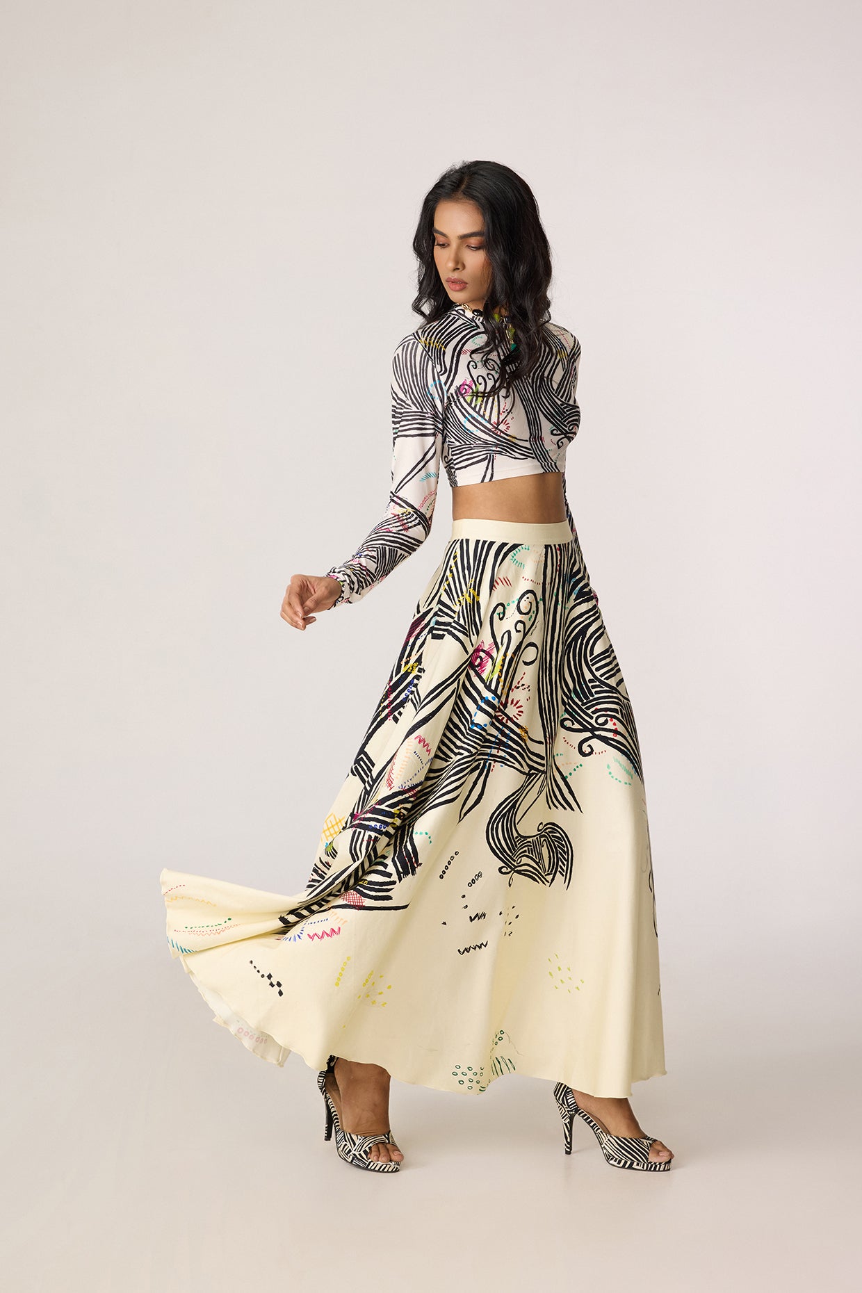 Gigi Blouse & Dracy Skirt (Swiggle Rhythm Set)- Saaksha Kinni