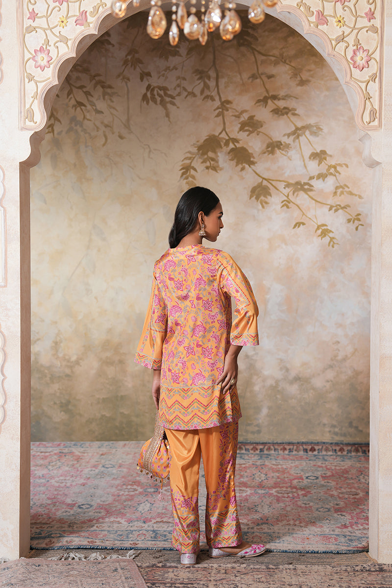 Meher Jaal Coord Set (Gulabi Savera by Unnati Garg)