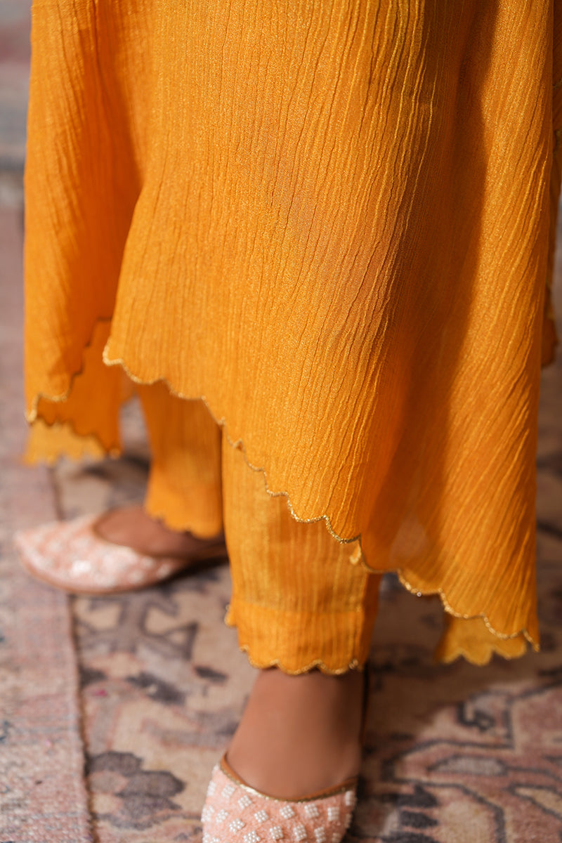 Sunehra Tissue Silk Kaftan Set (Gulabi Savera by Unnati Garg)