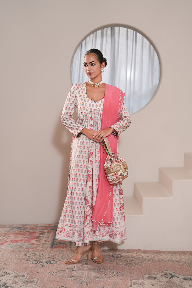 Aaliyah Mehrunissa Anarkali Set (Gulabi Savera by Unnati Gar