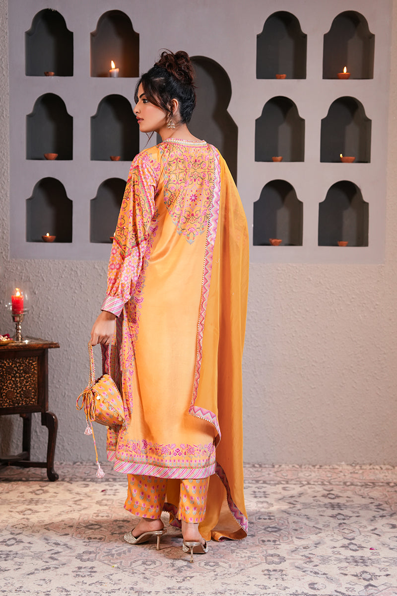 Mehreen Gulabi Kurta Set (Gulabi Savera by Unnati Garg)