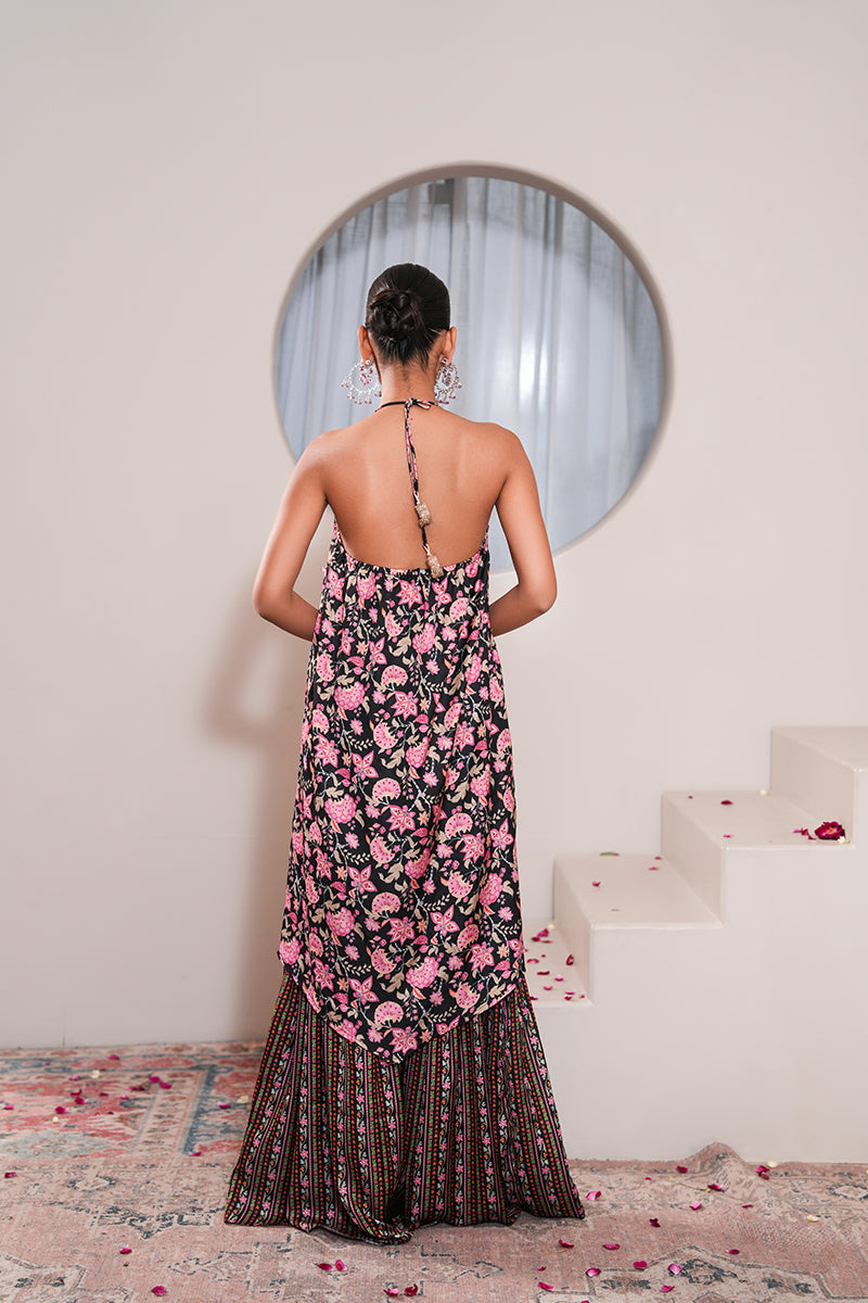 Rosheen Pearl Gharara Set (Gulabi Savera by Unnati Garg)