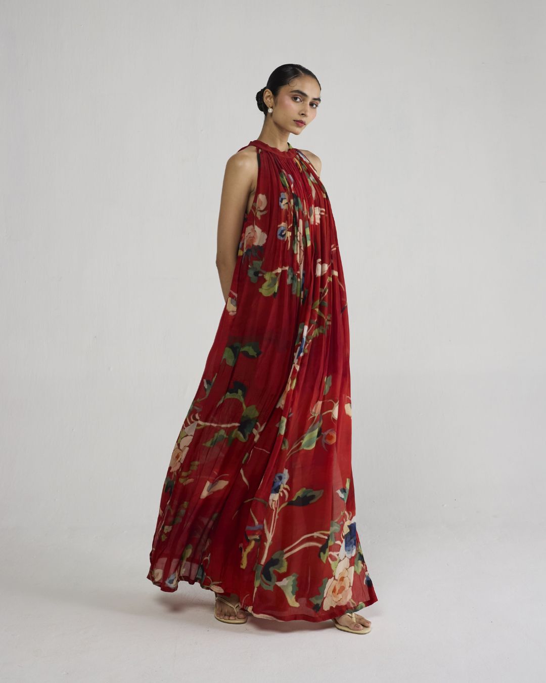 BARA CREPE HALTERNECK DRESS