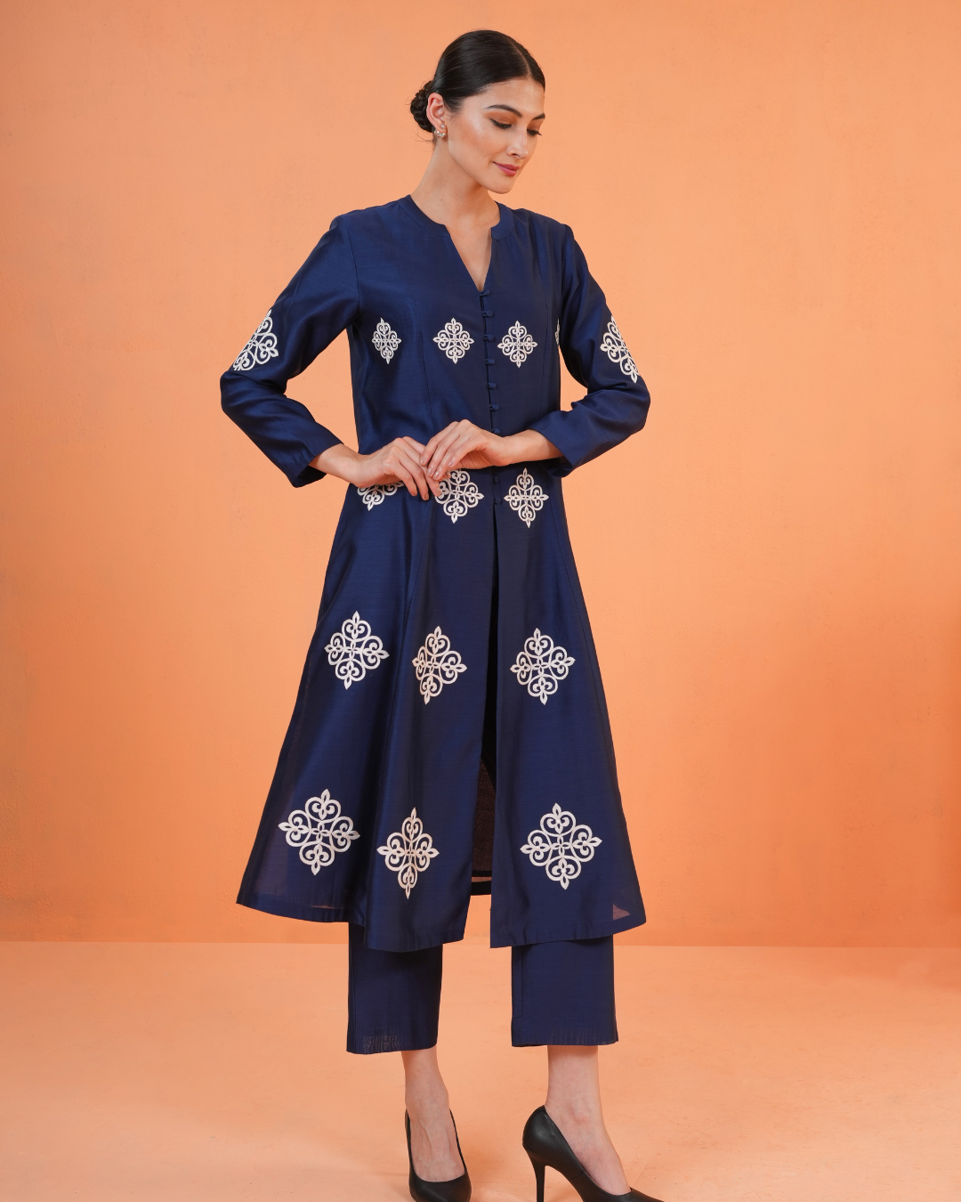 ORIGANI Blue Zahara Suit Set