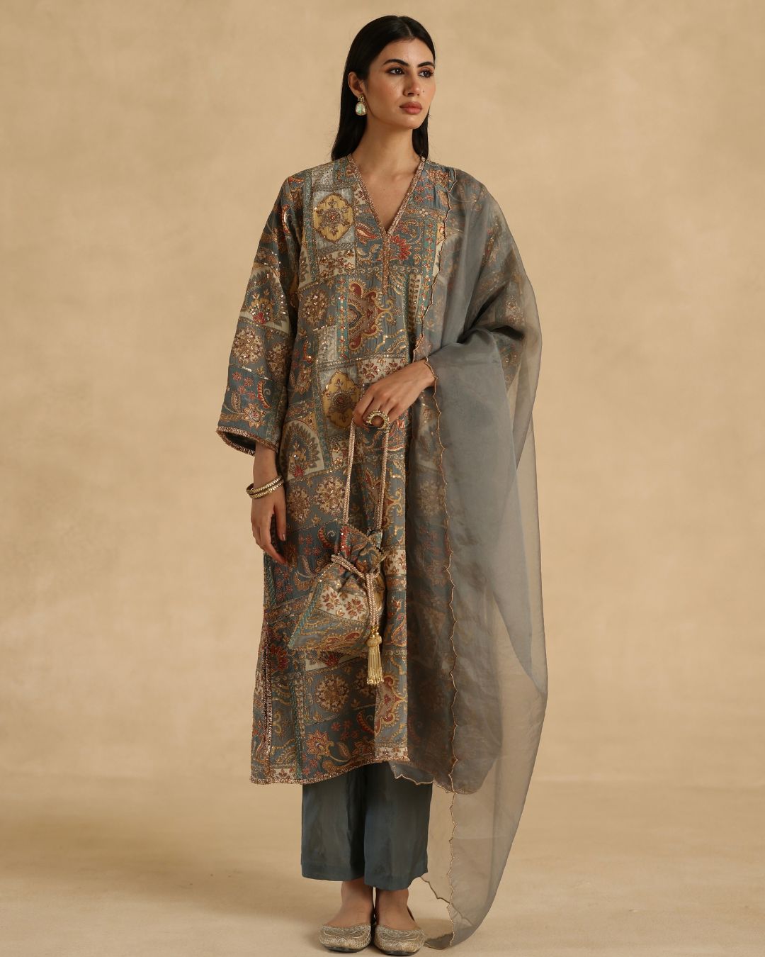 TARINI-GREY
