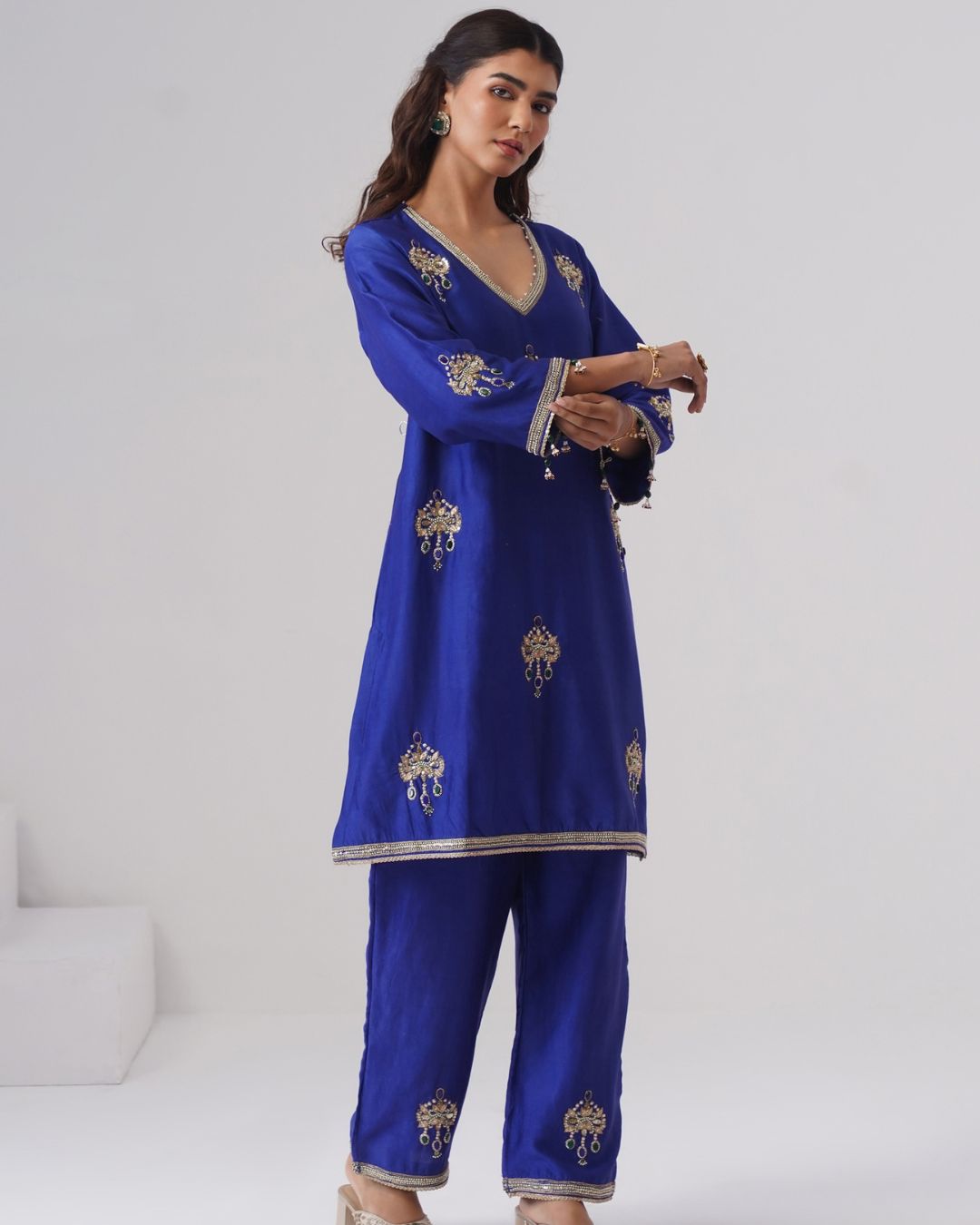 Nilambari Set