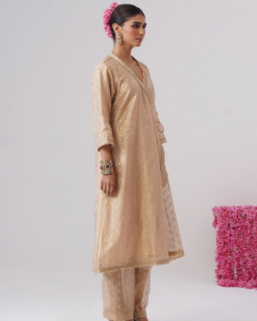 Sunehri Set