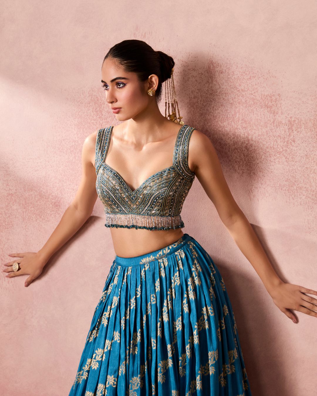JAHAN LEHENGA