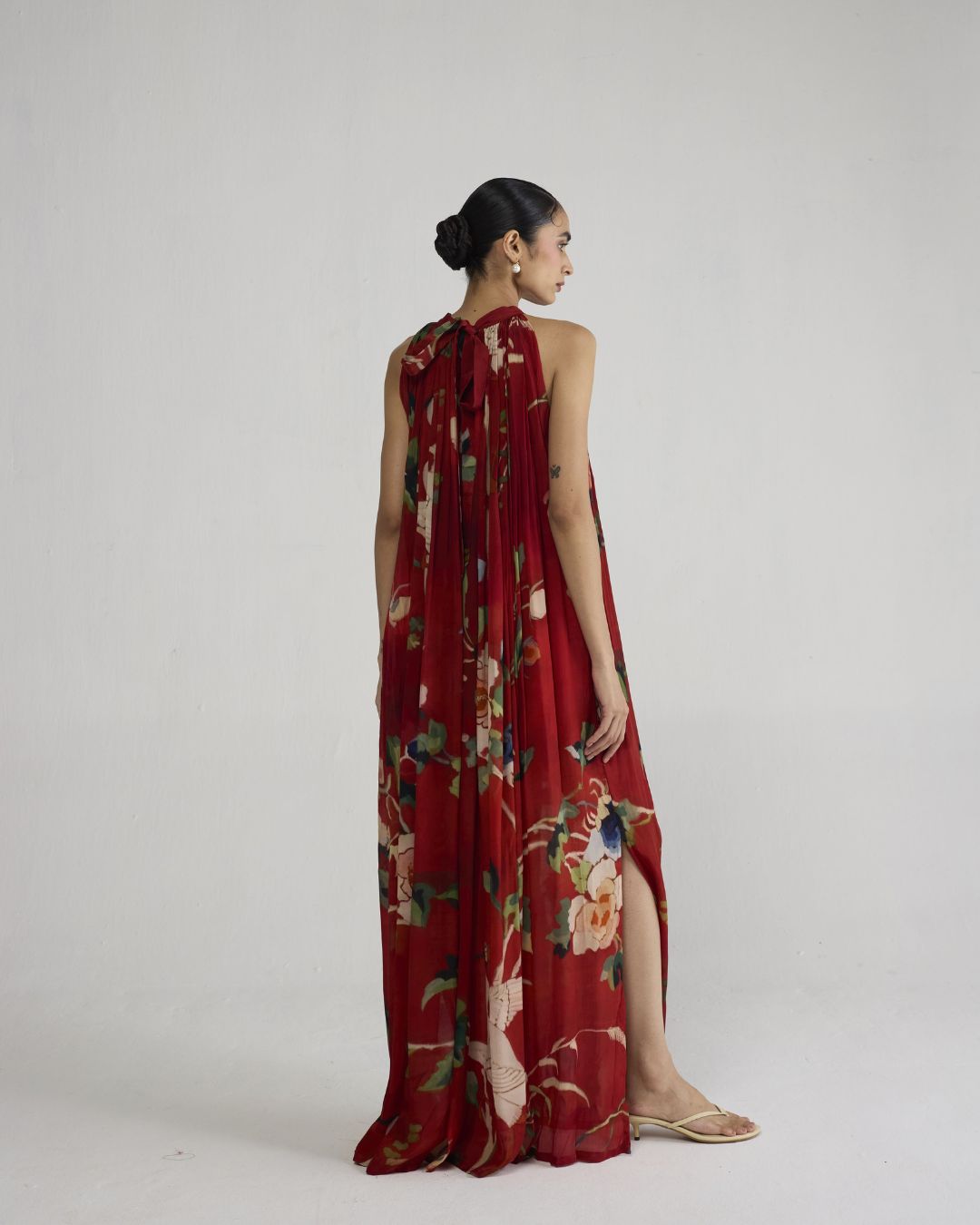 BARA CREPE HALTERNECK DRESS