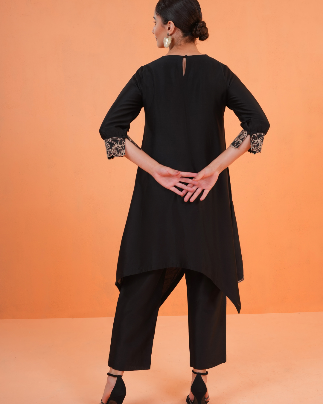 ORIGANI Black Oasis Tunic Set
