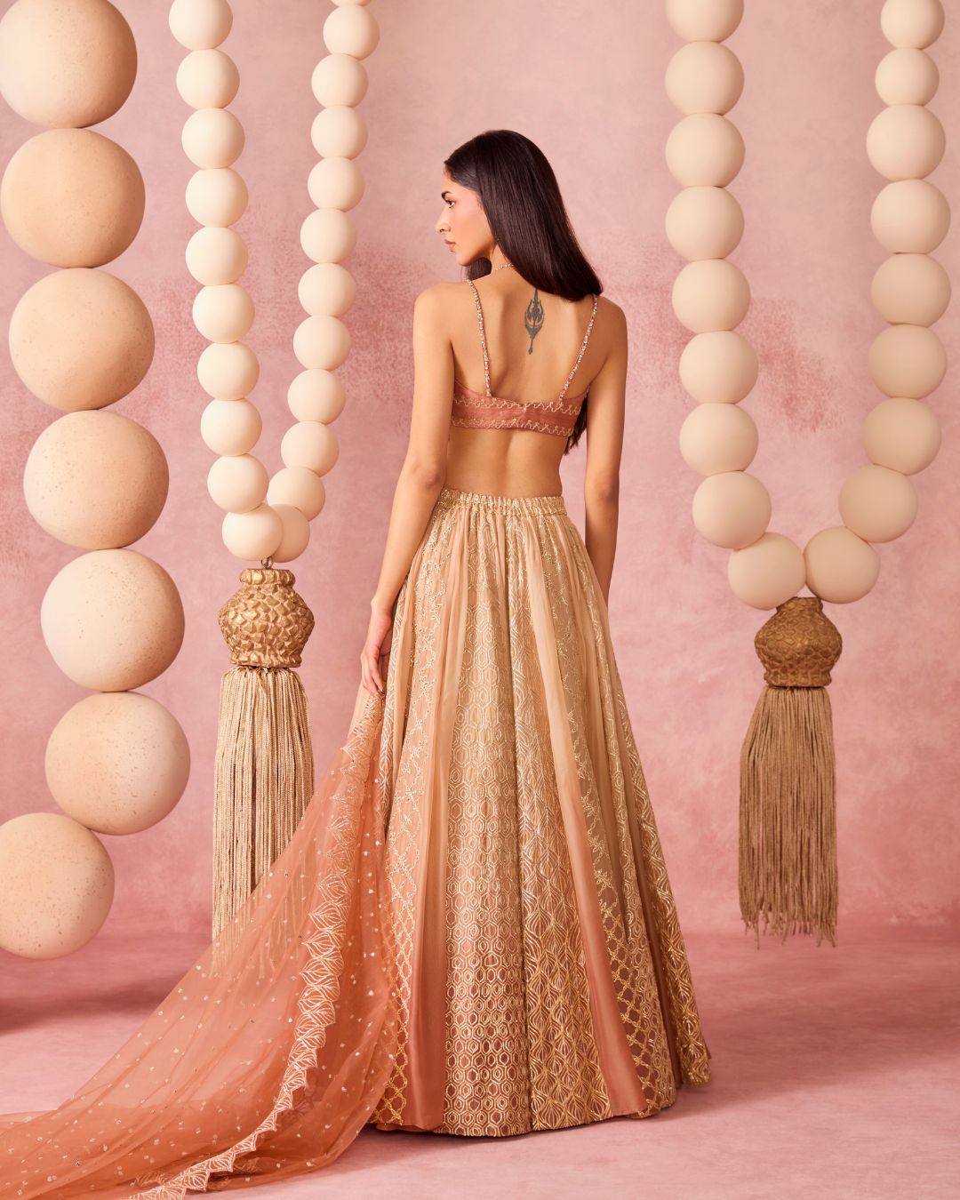 SAACHI LEHENGA