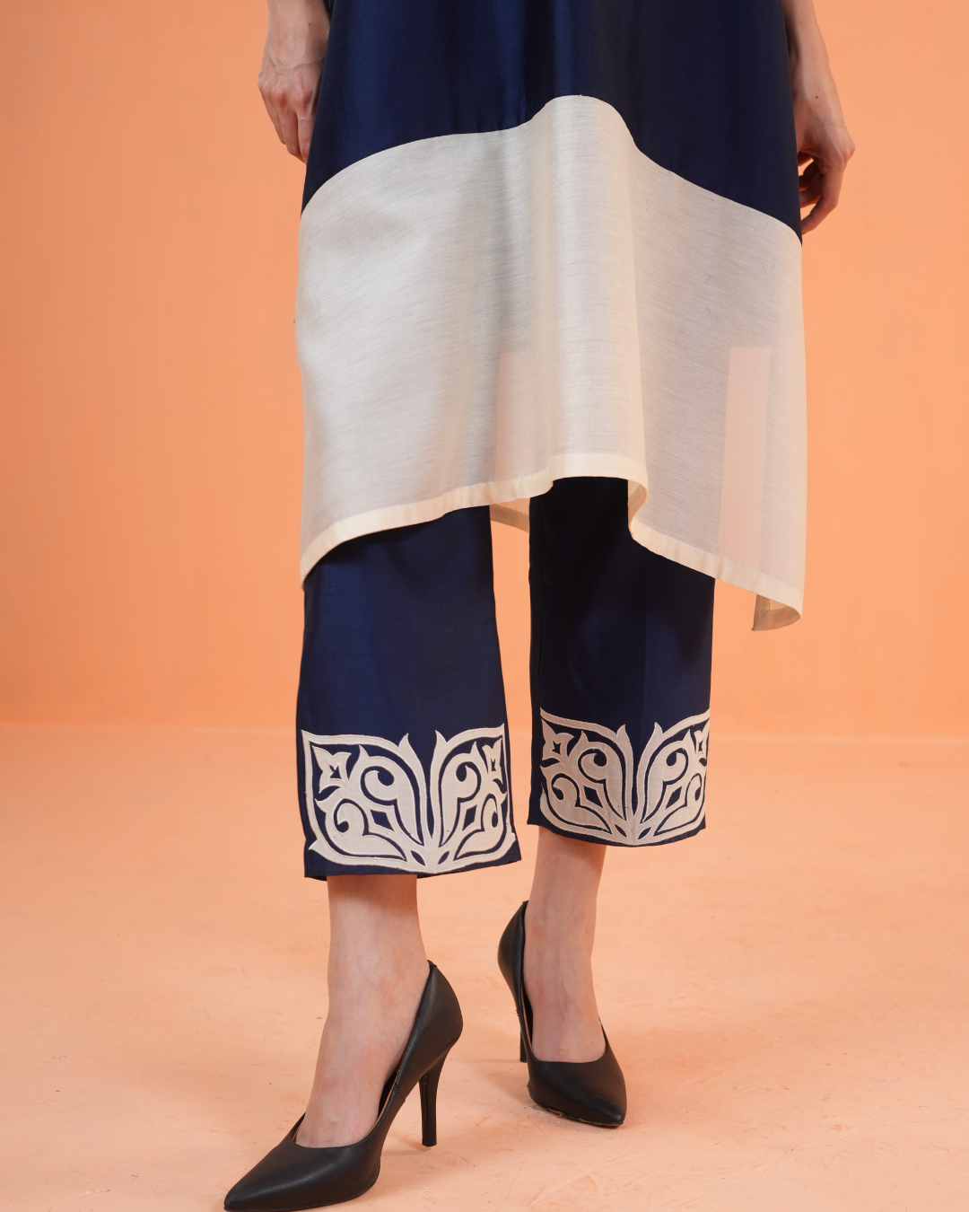 ORIGANI Blue Kasbah Suit Set