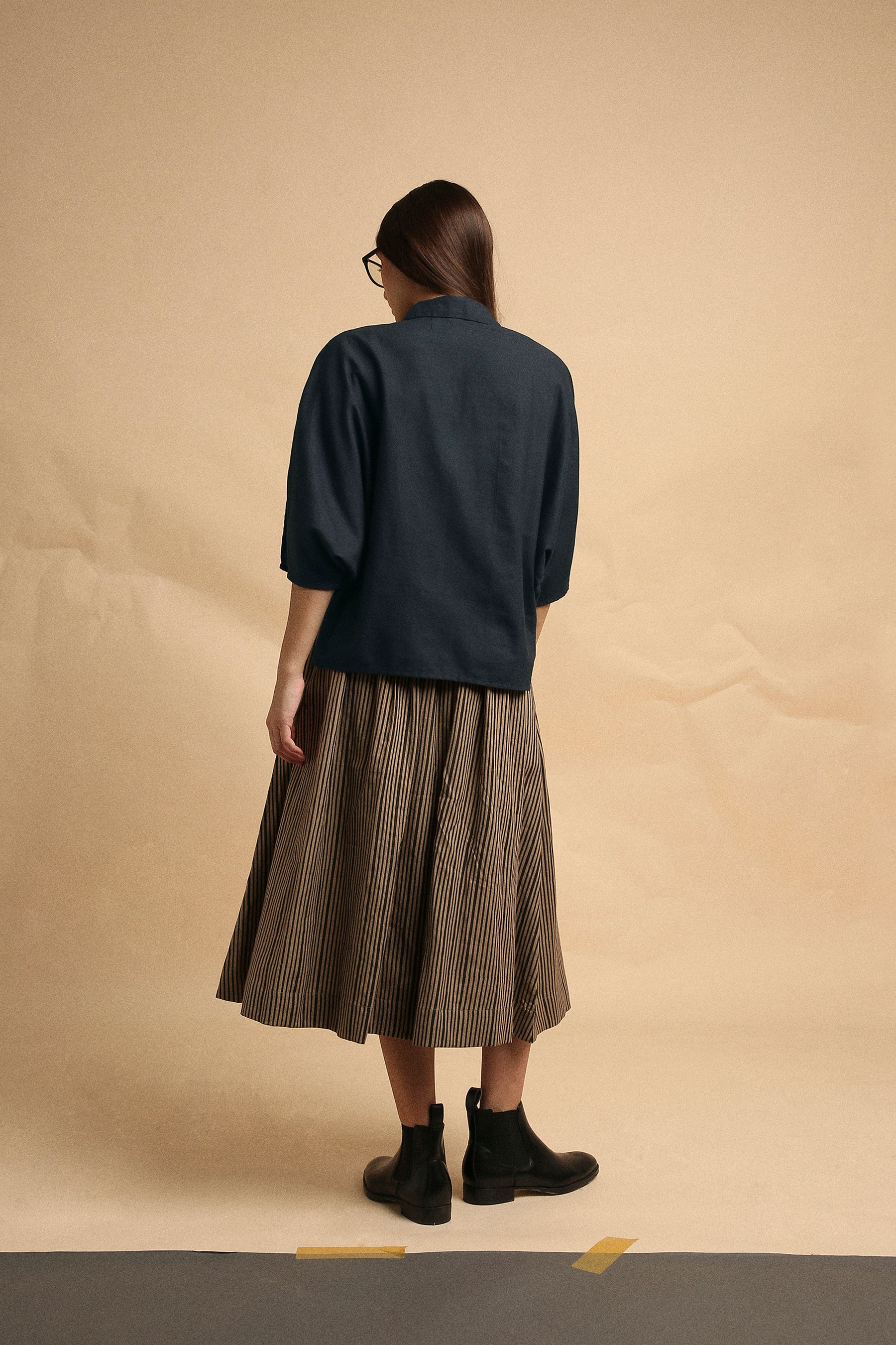 Charcoal Collar Crop Top & Brown Box Pleated Skirt Set (2 PCS)- Mati