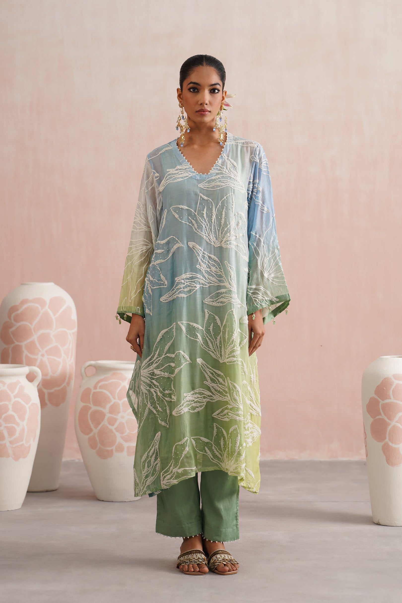 Feroza Set (Roz Meher by Unnati Garg)