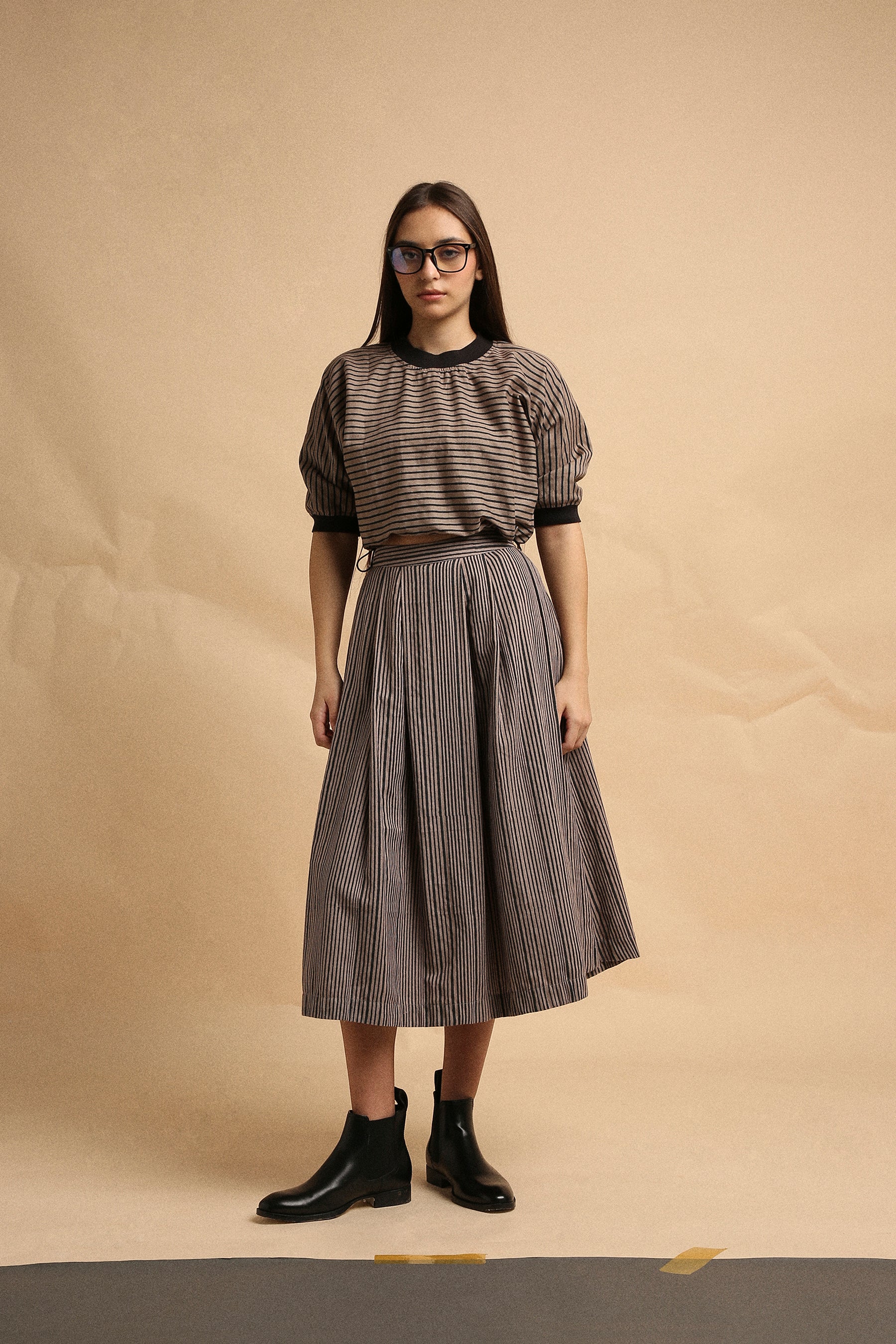 Gray Thin Striped New Sphara Crop Top-Mati