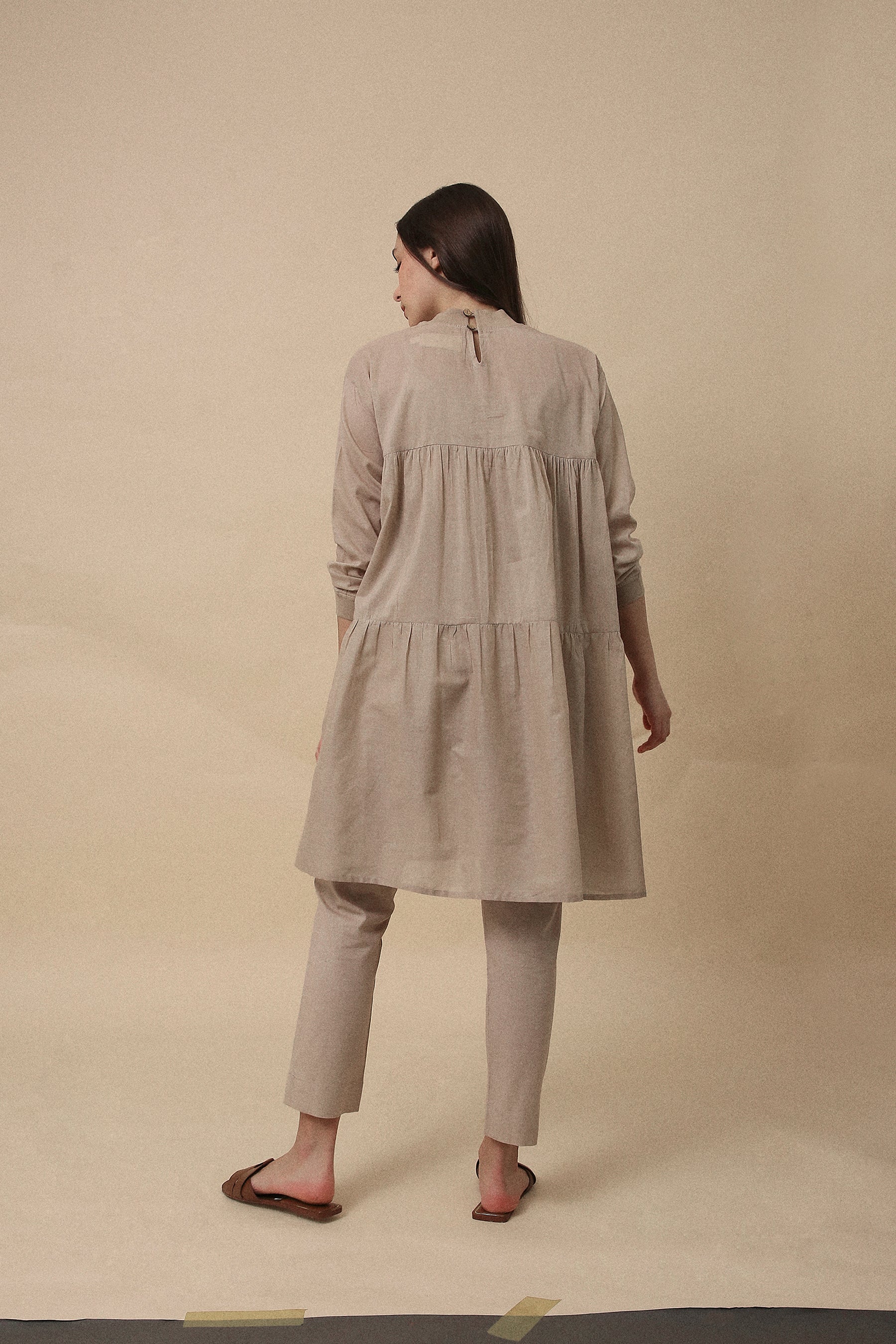 Sand Mul Rib Vena Co-Ord Set (2 PCS)- Mati