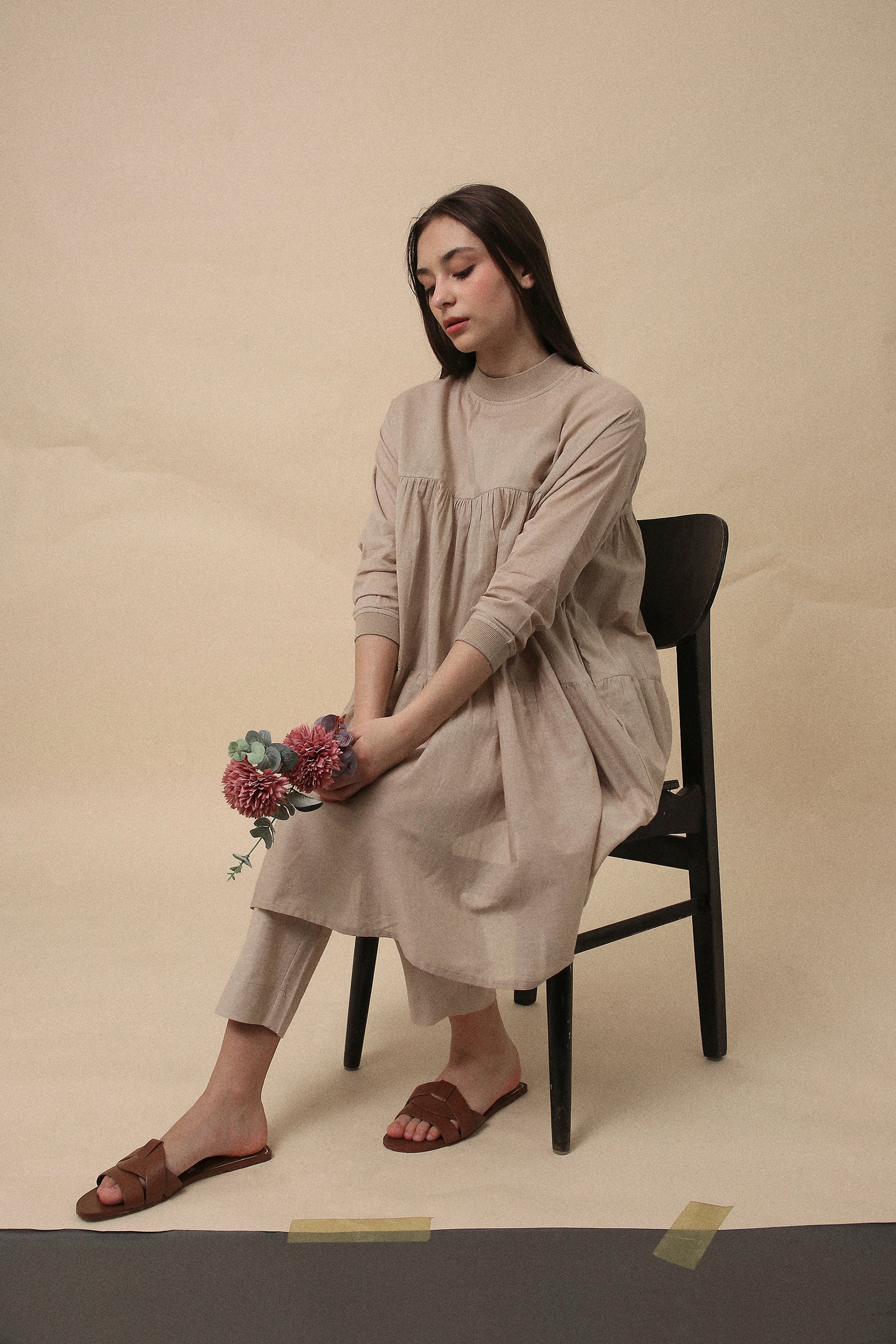 Sand Mul Rib Vena Co-Ord Set (2 PCS)- Mati