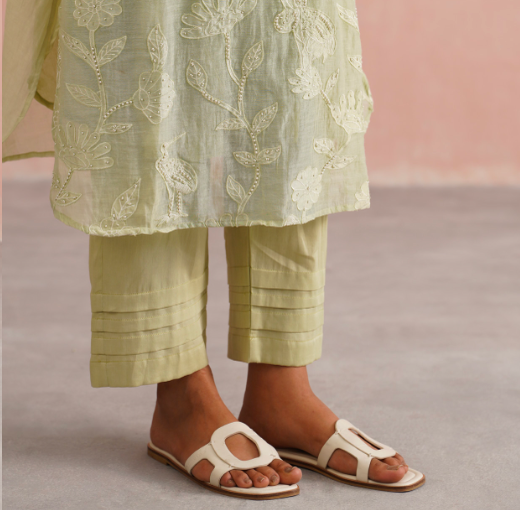 Willow Set – Sage Green Embroidered (Rozmeher By Unnati Garg)