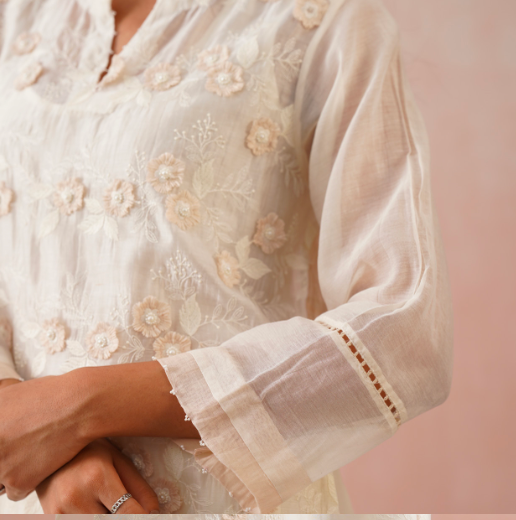 Serena Set – Ivory Embroidered (Rozmeher By Unnati Garg)