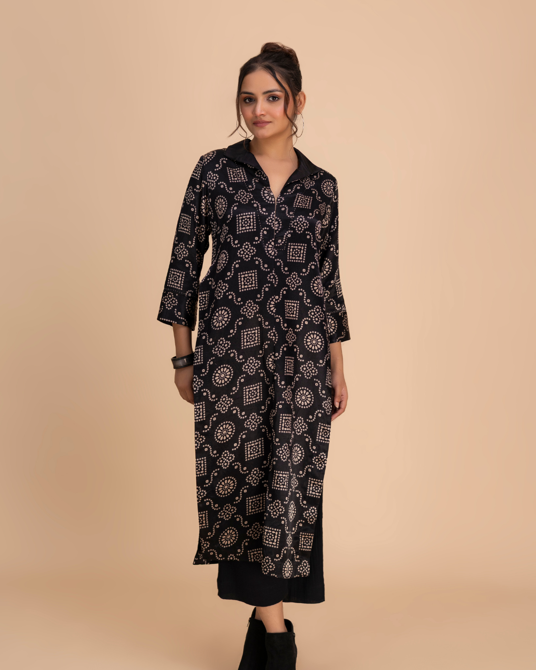 Rekhta Kaftan (Onyx Black Tie-Dye)