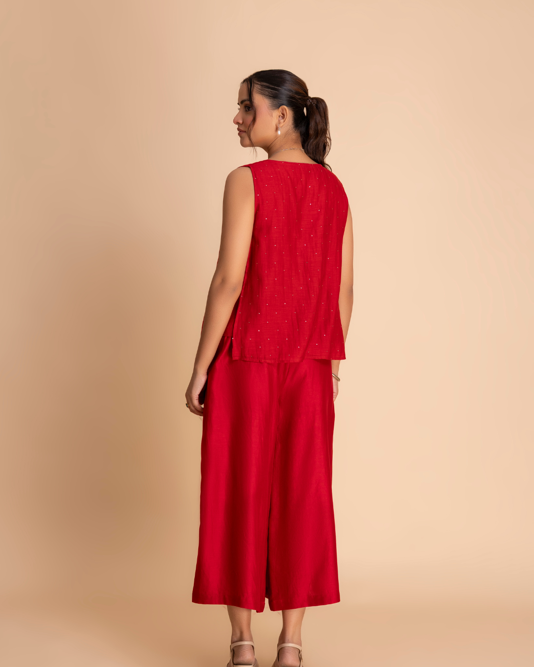 Noura Overlay Set (Beige & Red)