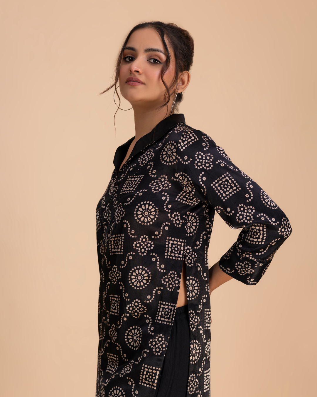 Rekhta Kaftan (Onyx Black Tie-Dye)