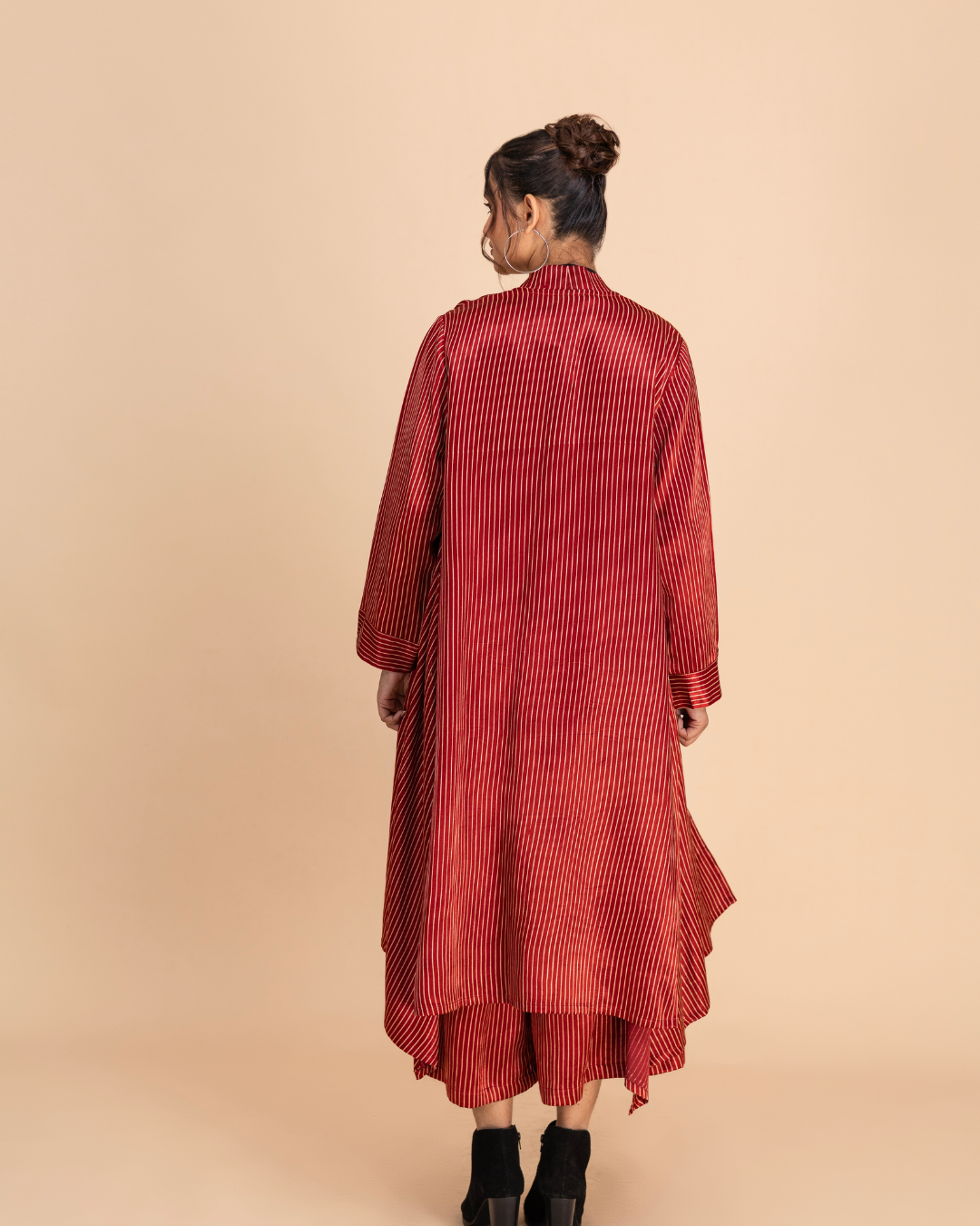 Sutr Mashroo Overlay (Black & Maroon)