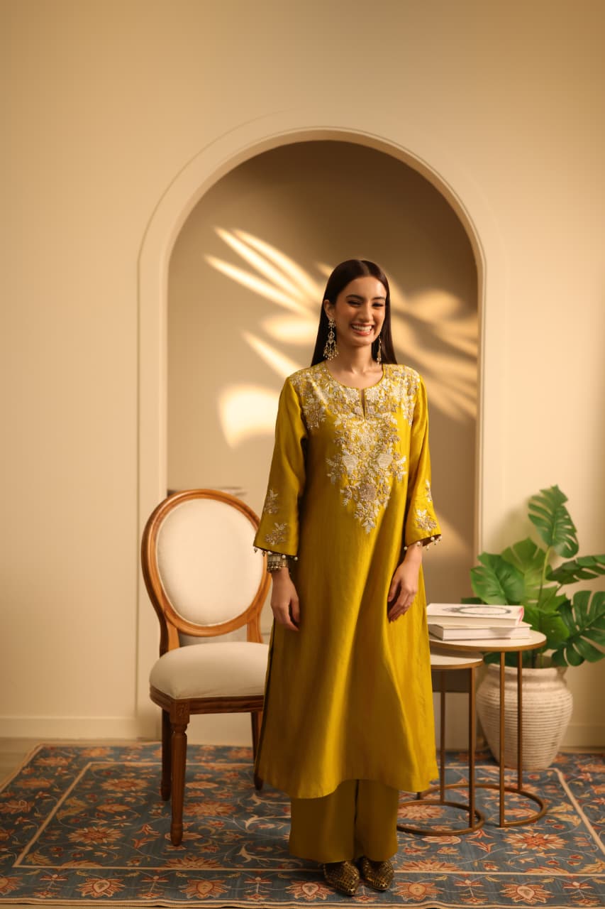 JUHI KURTA SET MUSTARD