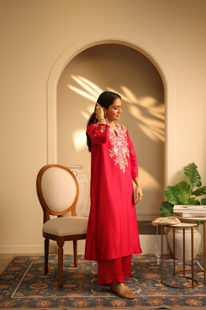JUHI KURTA SET RED